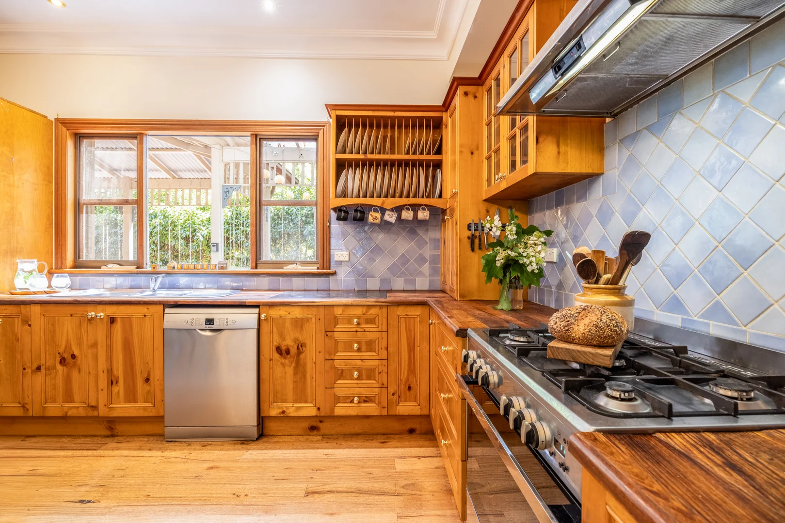 Additional image 5 of 8 Yvonne Road, Mount Dandenong VIC 3767