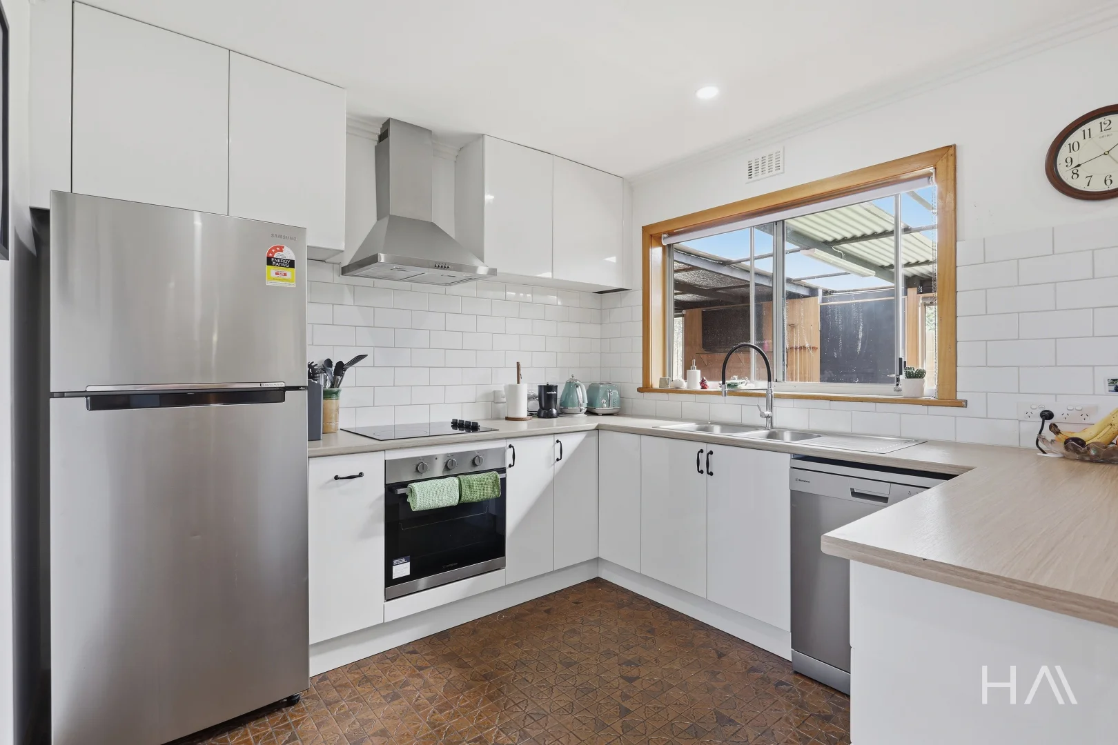 Additional image 3 of 31 Paringa Avenue, Newnham TAS 7248