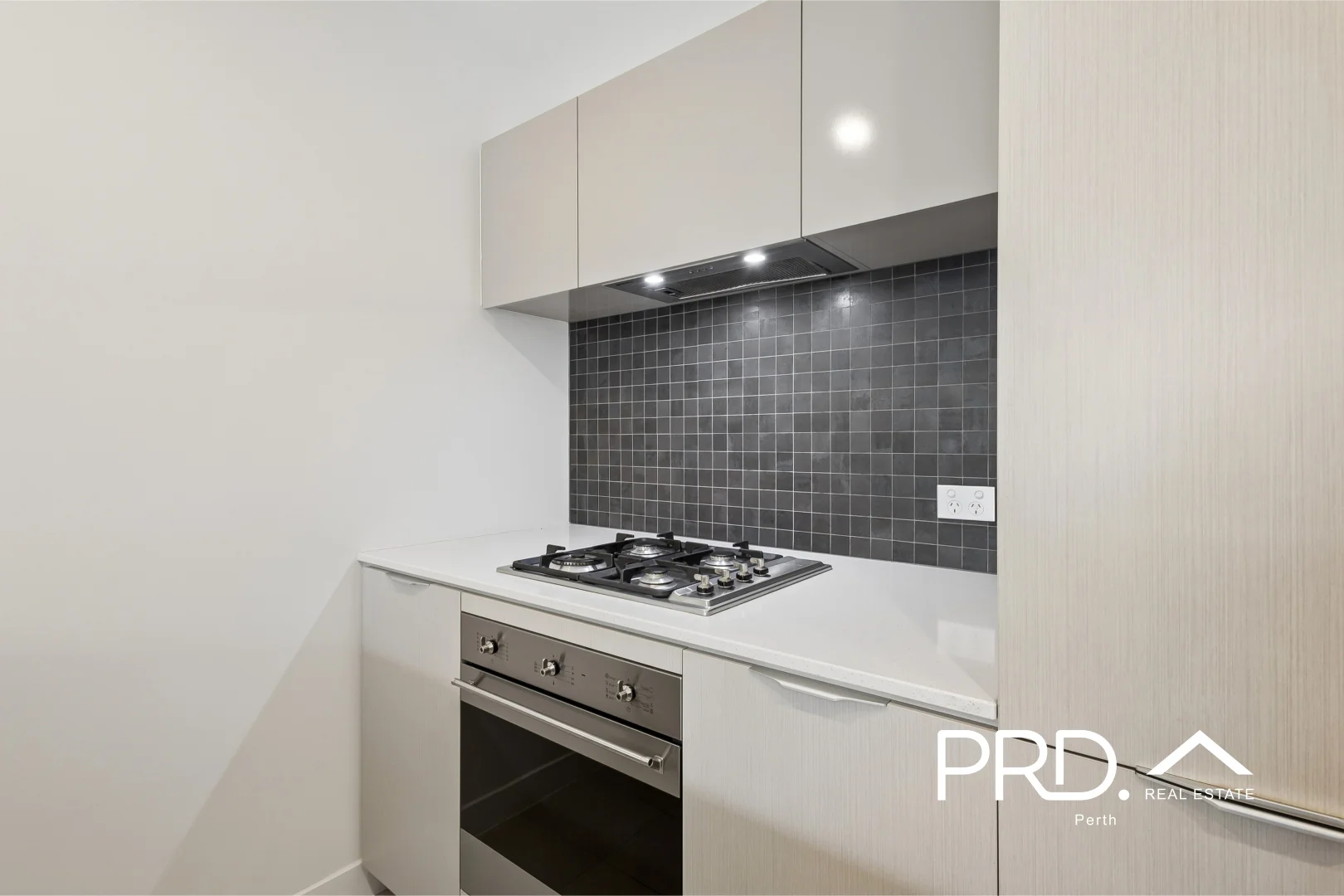 Additional image 5 of 9/1 Kyle Way, Claremont WA 6010