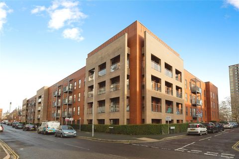 Prince George Street, Portsmouth, Hampshire PO1