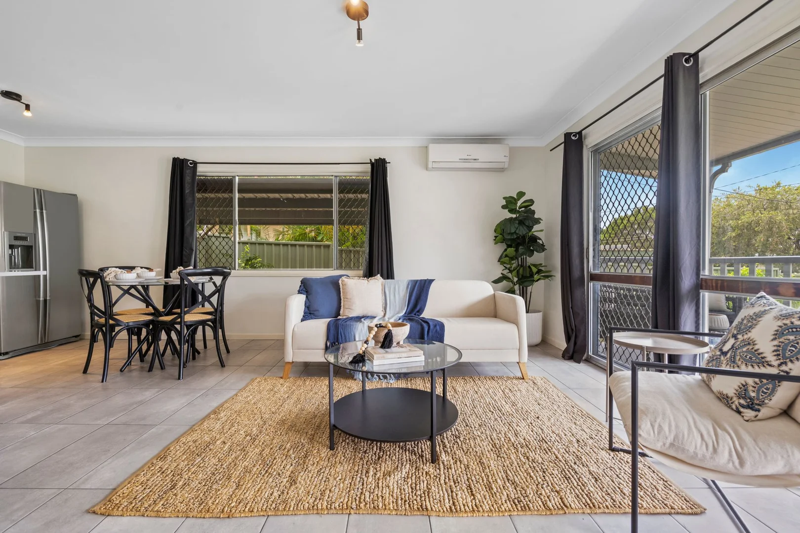 Additional image 6 of 18 Skyline Drive, Kingston QLD 4114