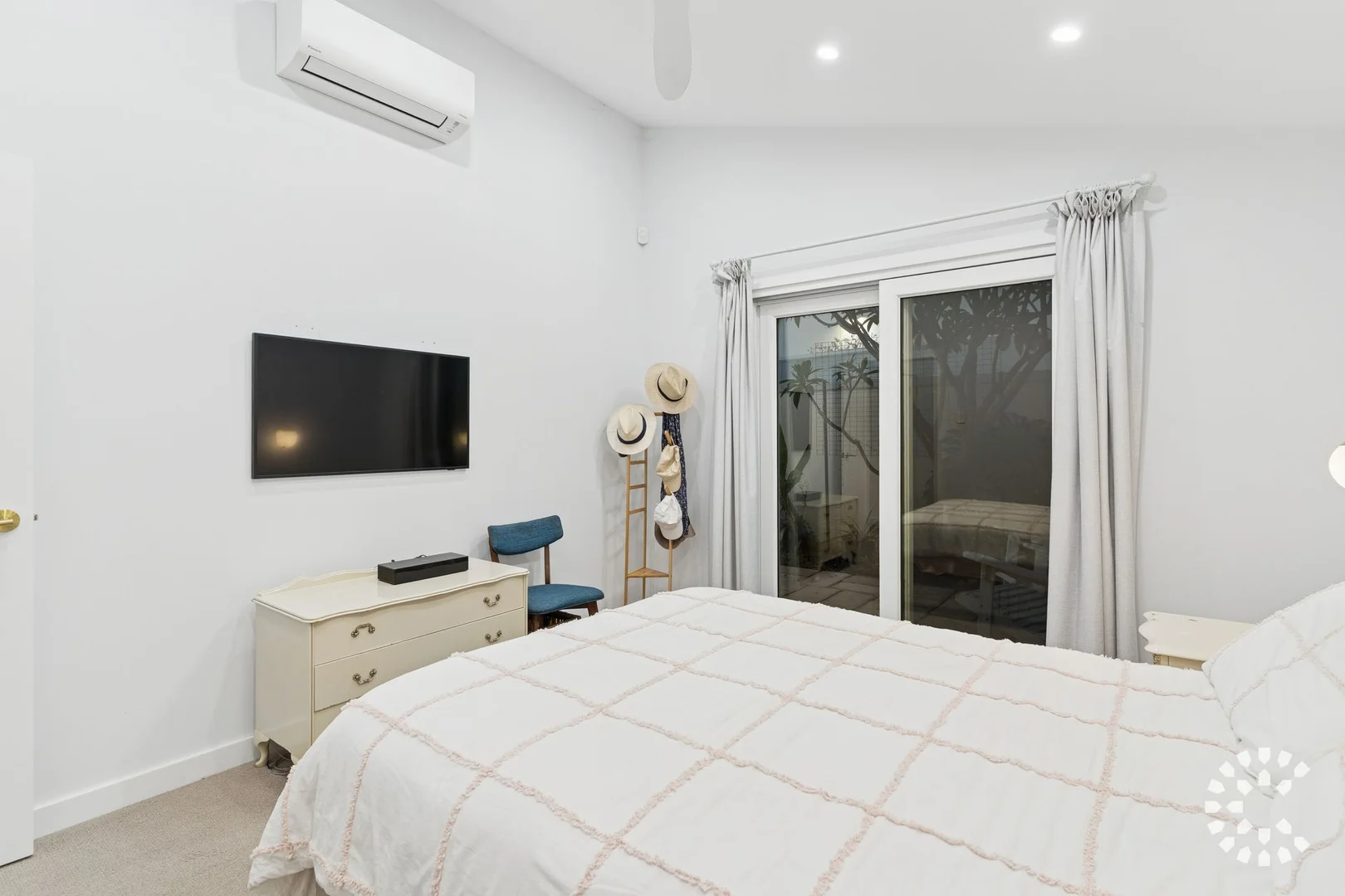 Additional image 12 of 4 Paget Street, Hilton WA 6163