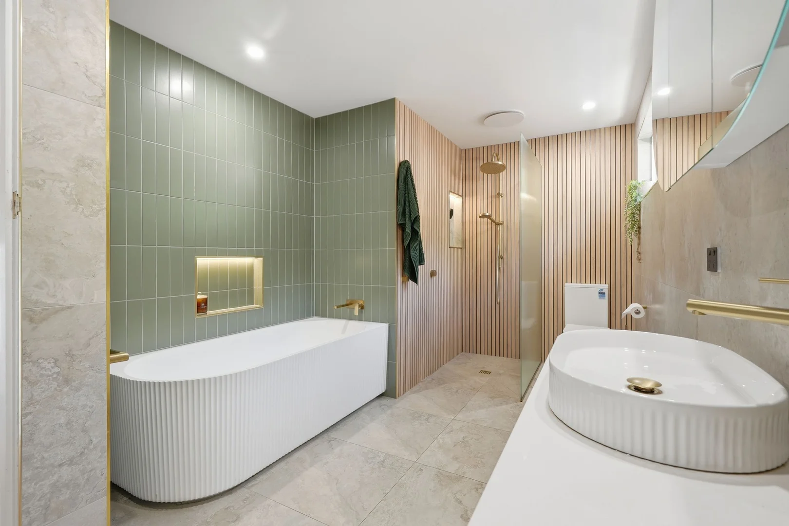 Additional image 13 of 531 Churchill Avenue, Sandy Bay TAS 7005