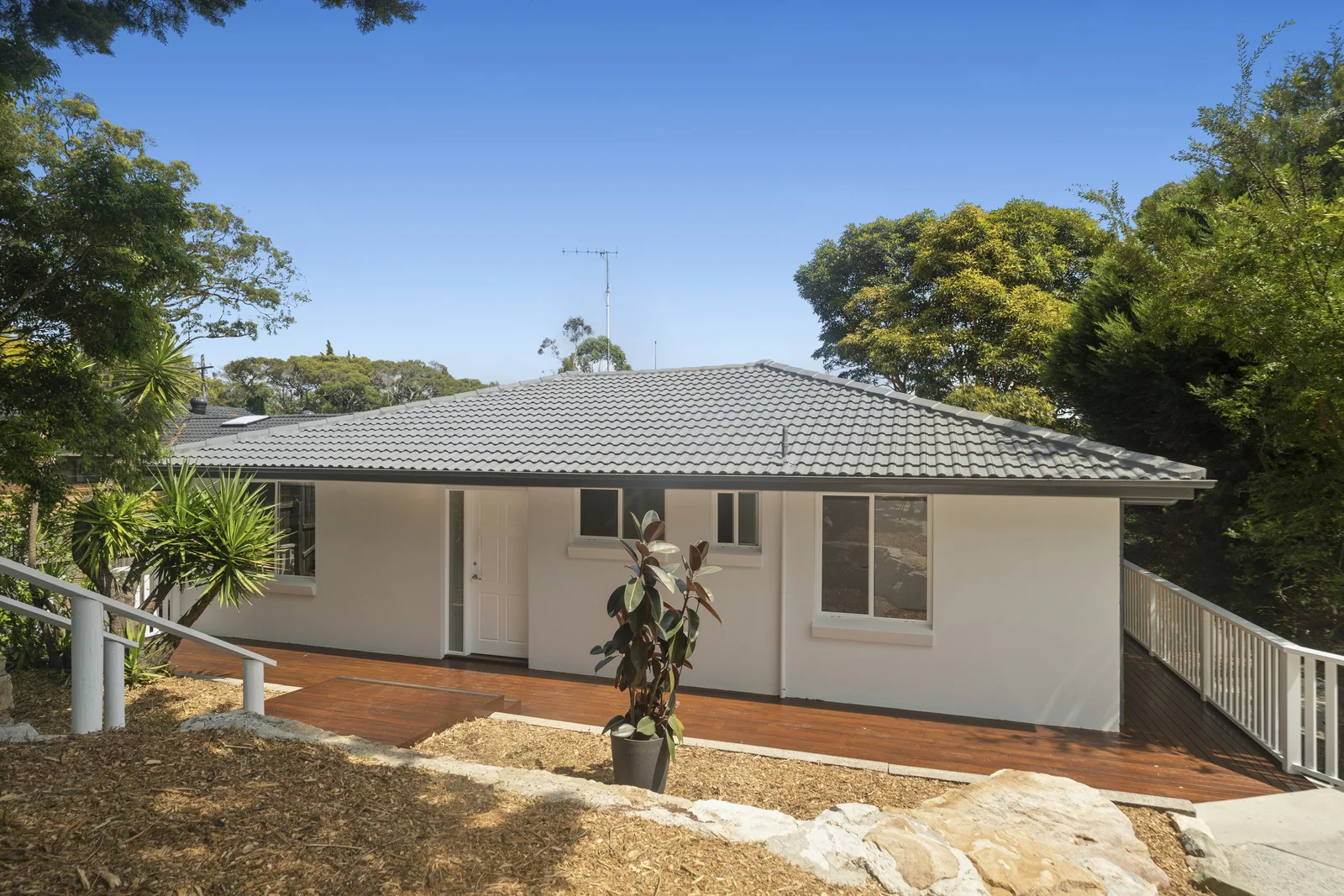 Additional image 12 of 2 Glenda Place, Mount Kuring-Gai NSW 2080