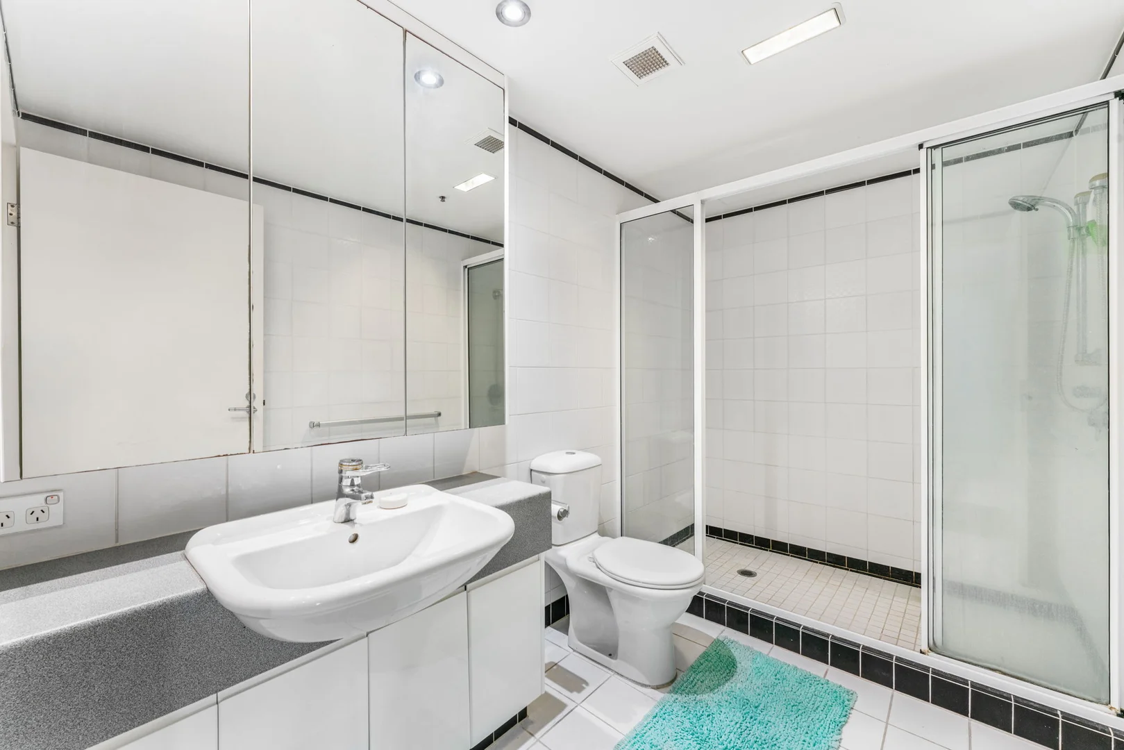 Additional image 11 of 26/12 Commodore Drive, Paradise Waters QLD 4217