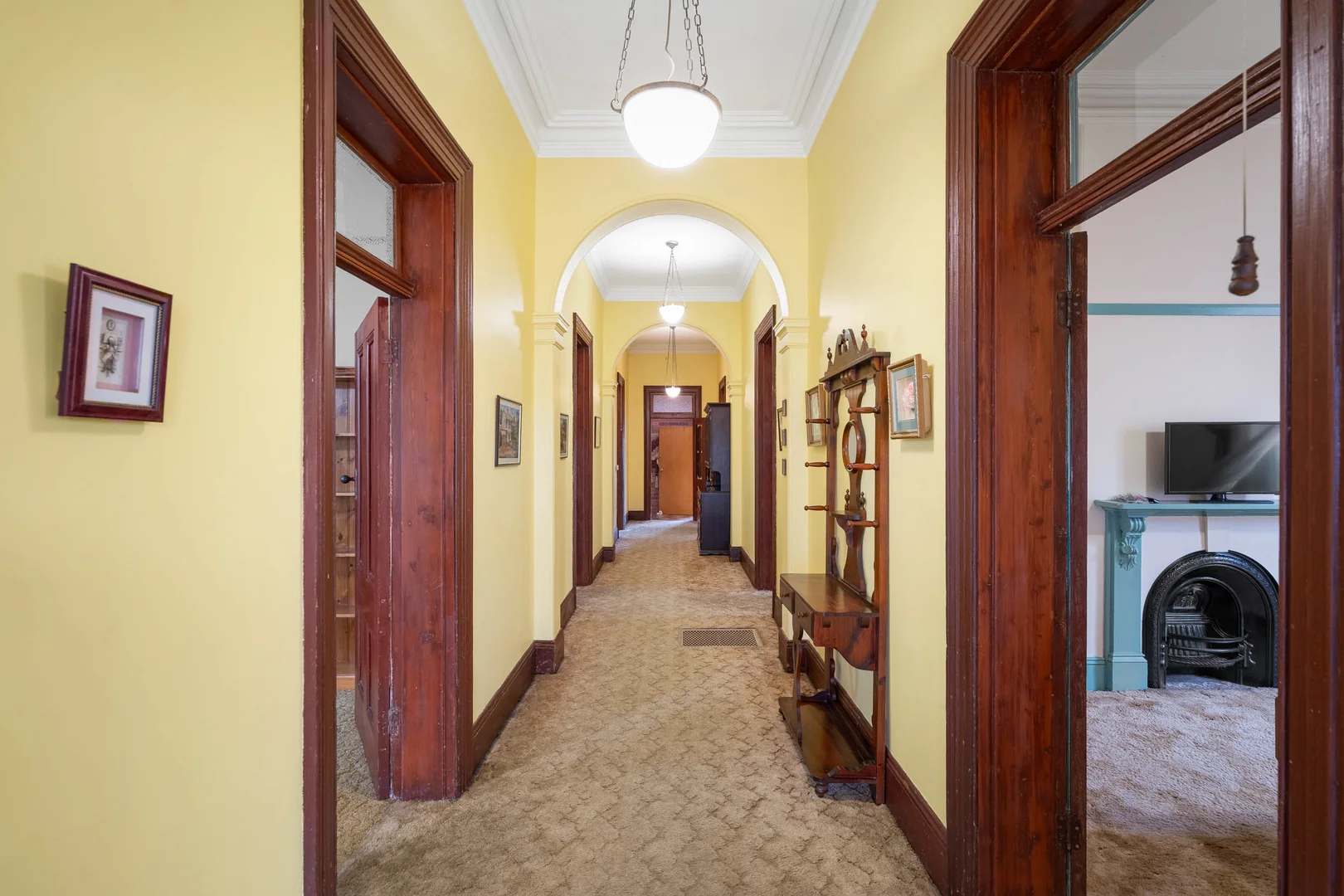 121 Clinton Street, Goulburn NSW 2580