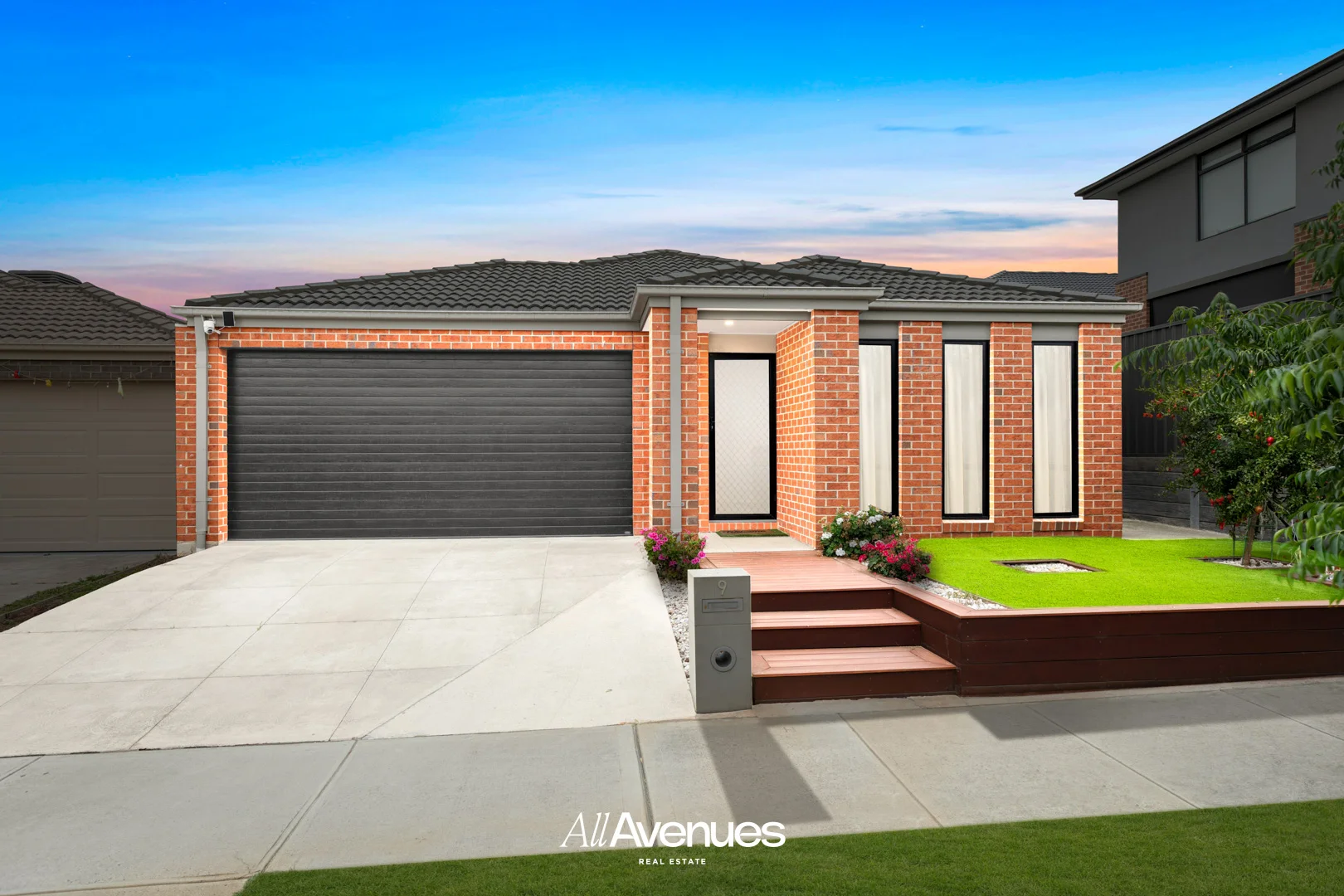9 Rockies Ridge, Pakenham VIC 3810