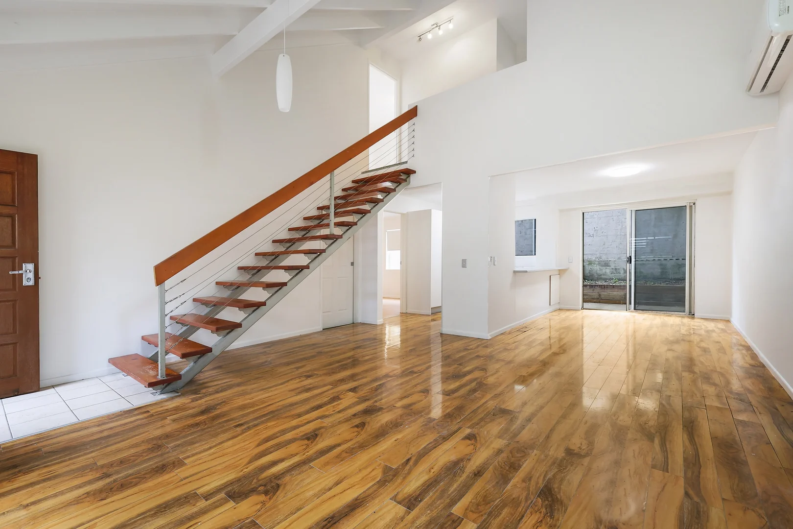 Additional image 3 of 2/43 Brakes Crescent, Miami QLD 4220