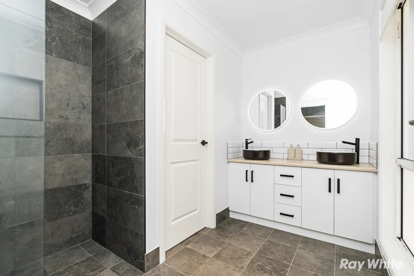 Additional image 12 of 37 Broad Street, Old Junee NSW 2652