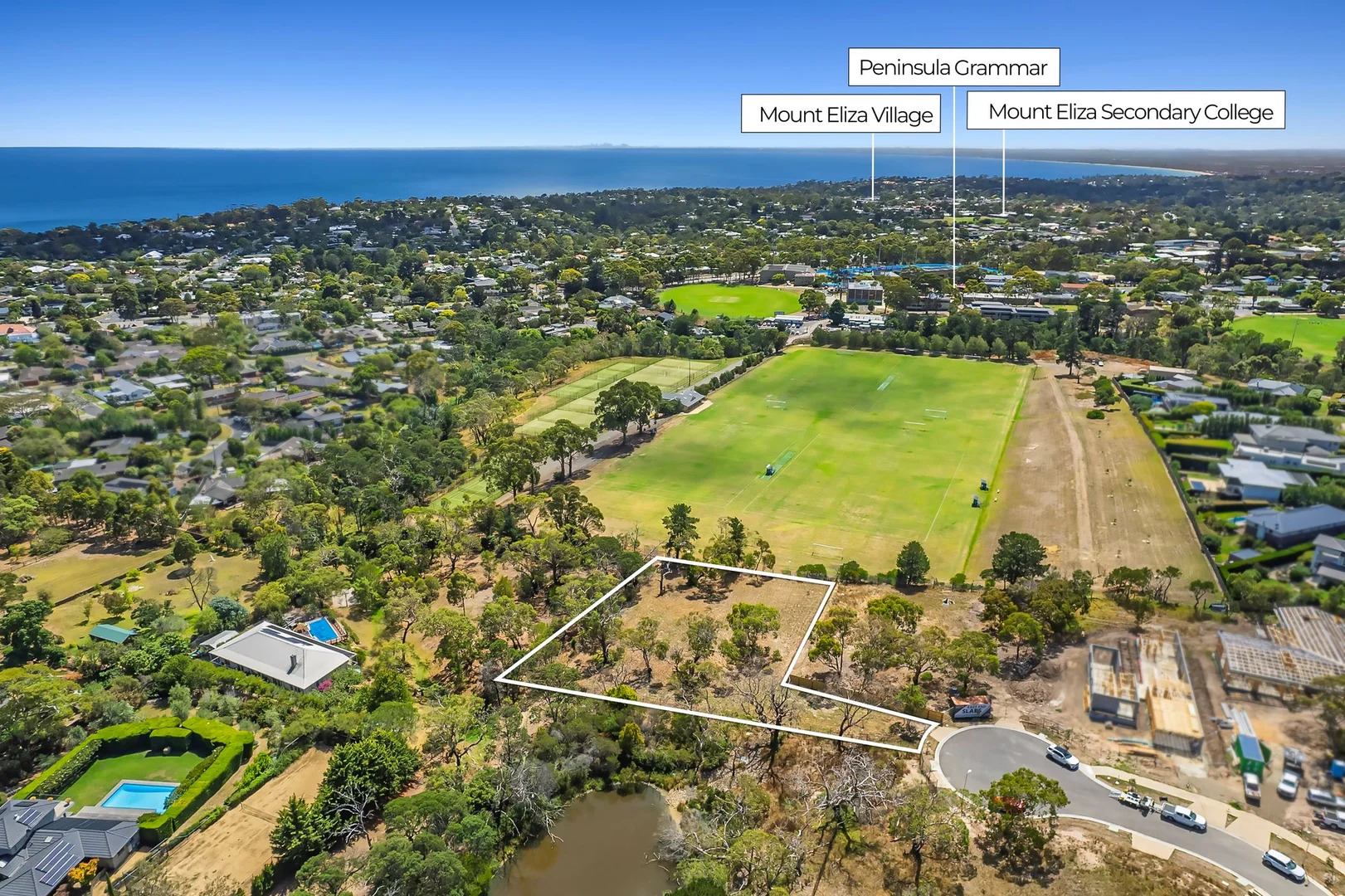 17 Wisteria Way, Mount Eliza VIC 3930