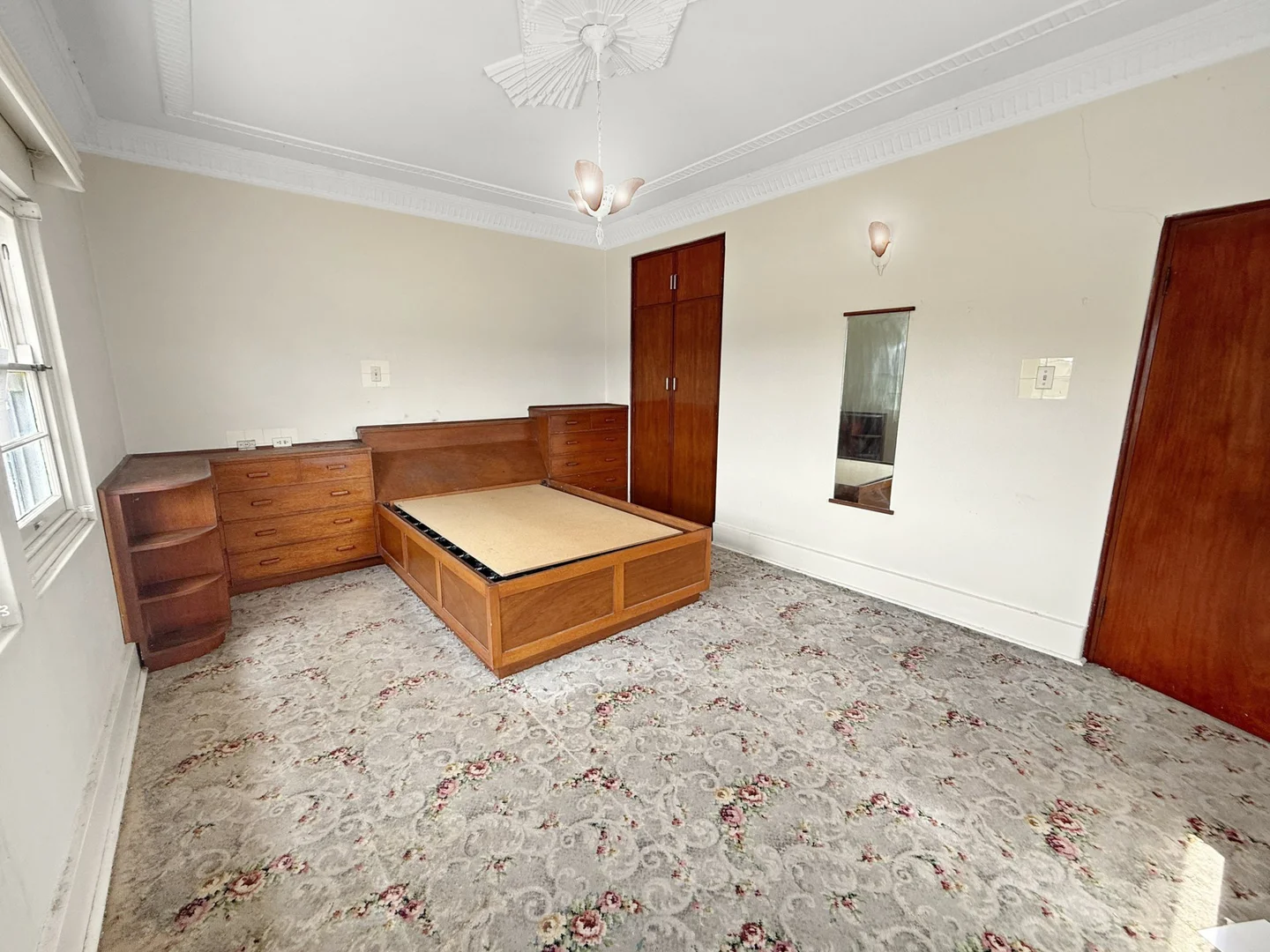 Additional image 11 of 27 Thornhill Street, Young NSW 2594