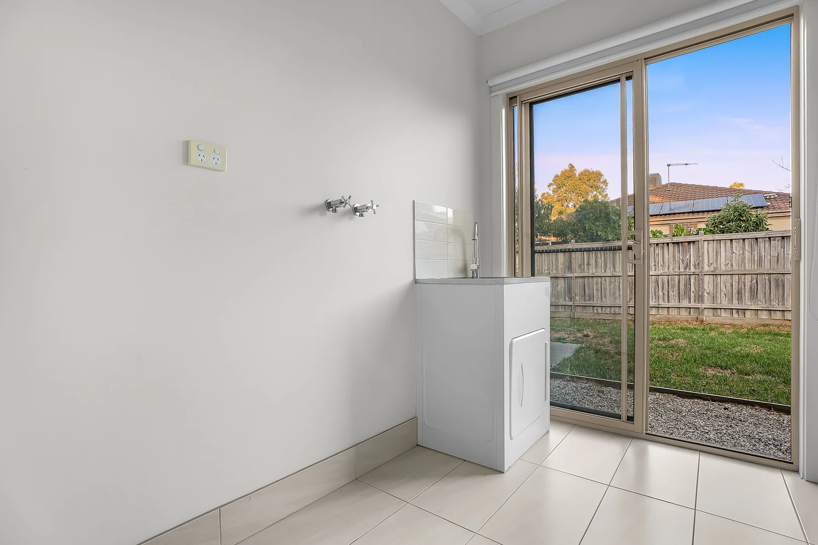 Additional image 14 of 8 Brolin Terrace, Cranbourne North VIC 3977