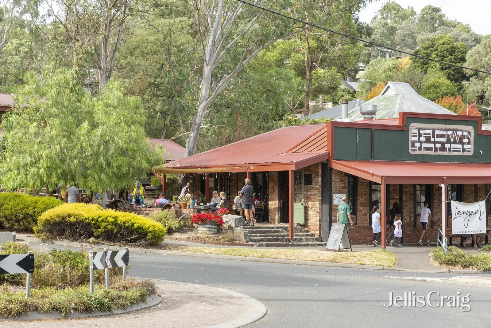 Additional image 8 of 71 Wattletree Road, Hurstbridge VIC 3099
