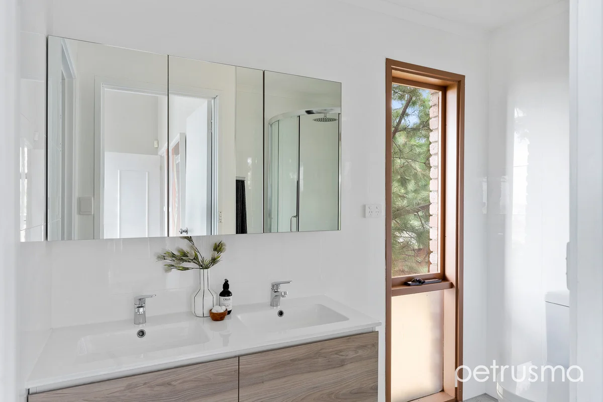 Additional image 13 of 49 Tingira Road, Blackmans Bay TAS 7052