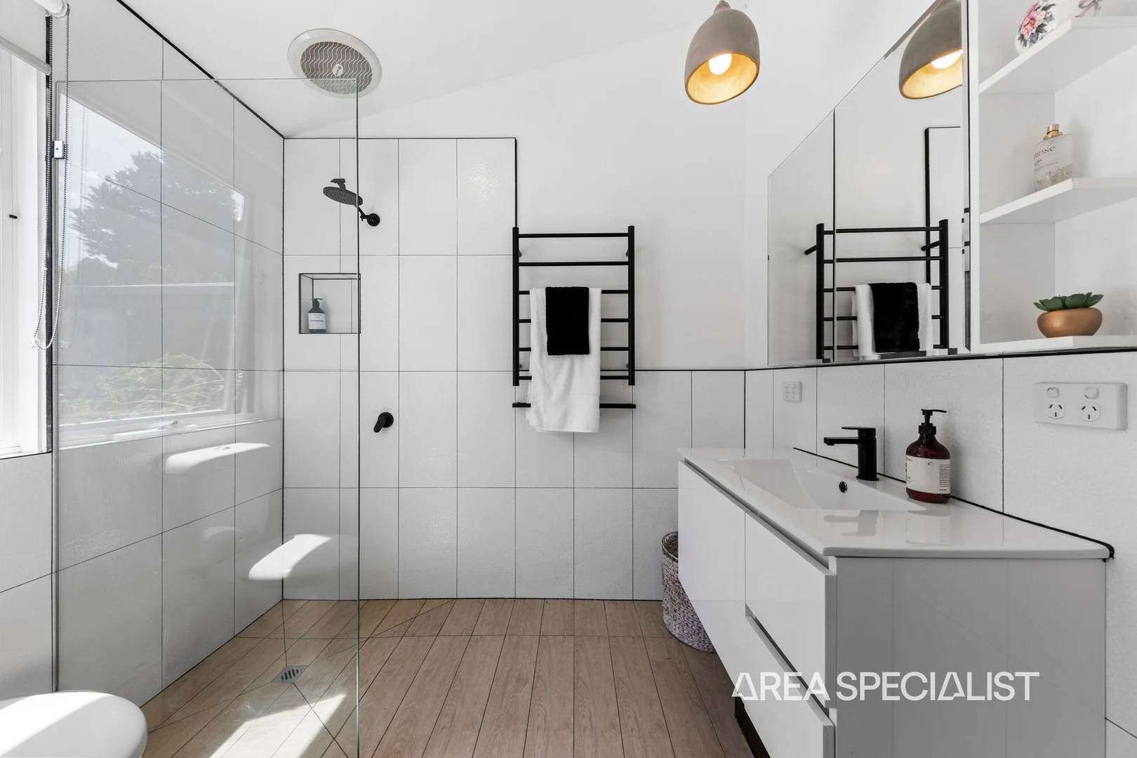 Additional image 7 of 1 Canawindi Drive, Warragul VIC 3820