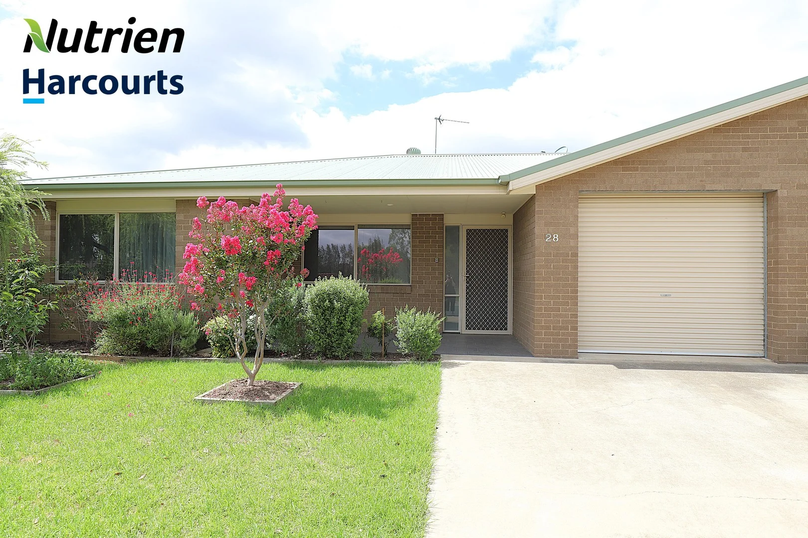 28/8 Short Street, Wattle Grove, Cootamundra NSW 2590