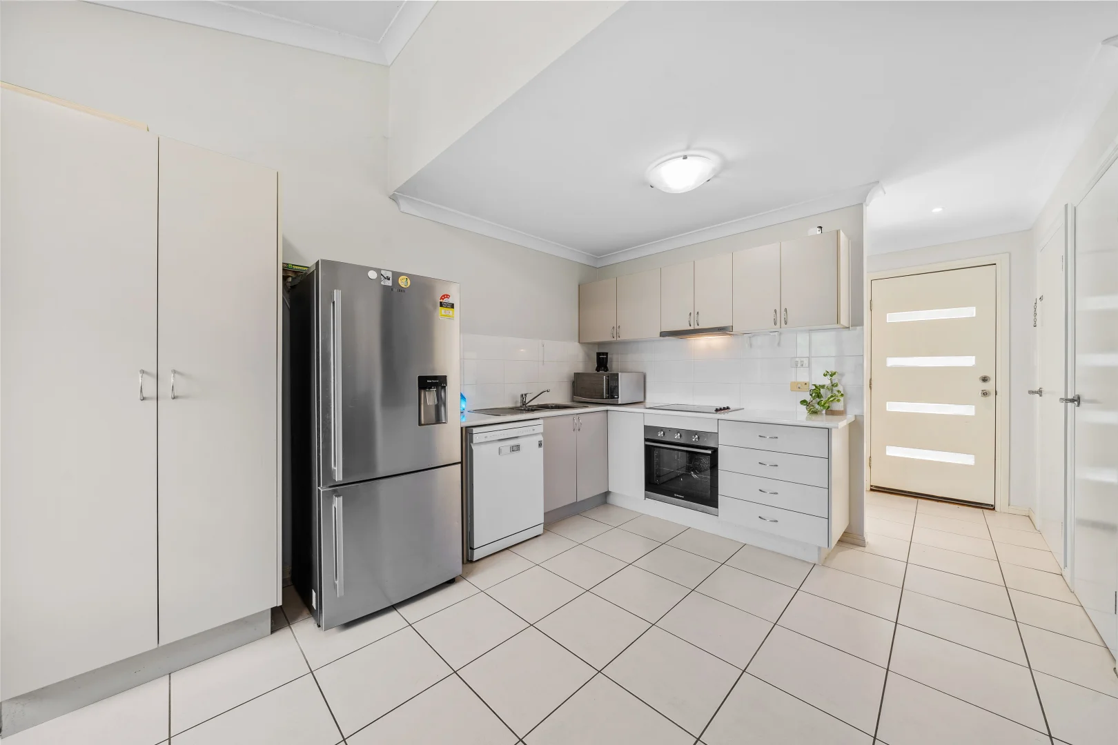 Additional image 10 of 1/2-4 Gloucester Street, Waterford QLD 4133