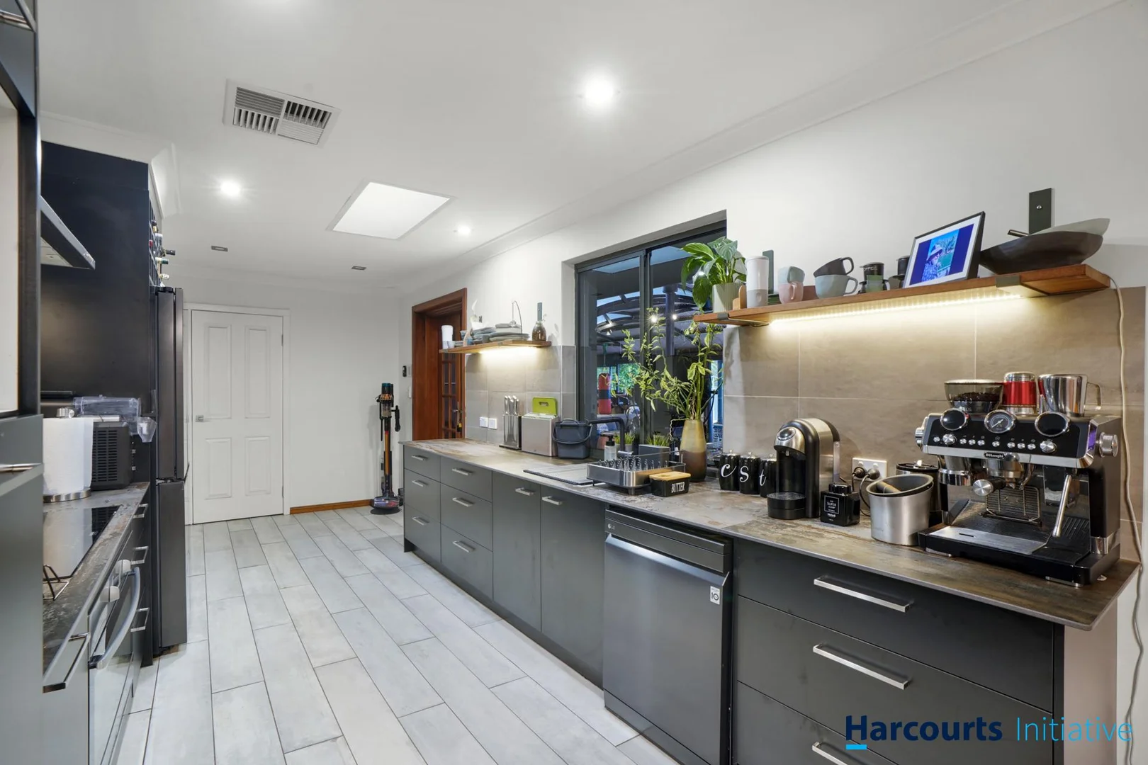 Additional image 20 of 12 Fontano Road, Wattle Grove WA 6107