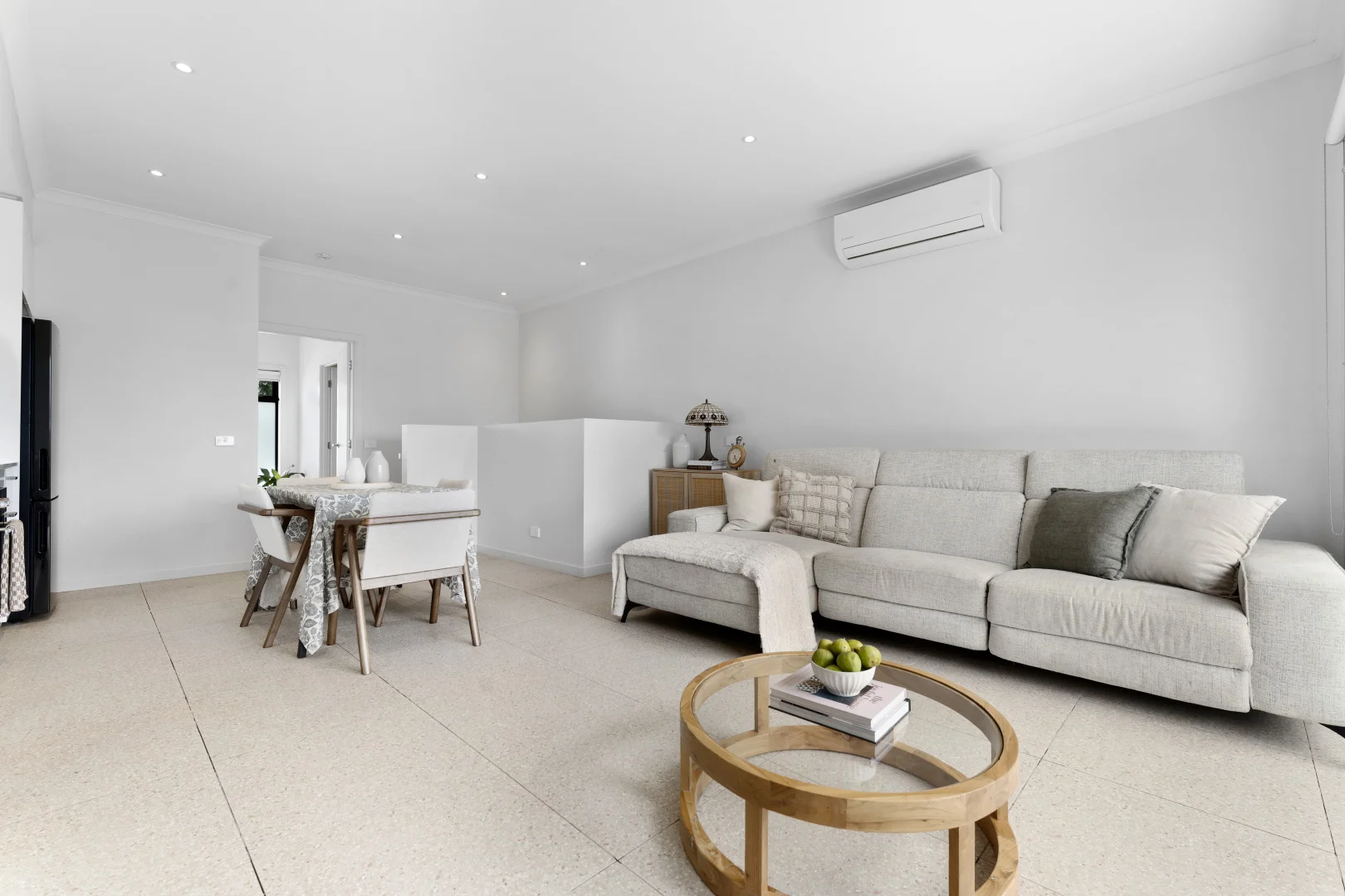 Additional image 7 of 2/480 Haughton Road, Clayton South VIC 3169