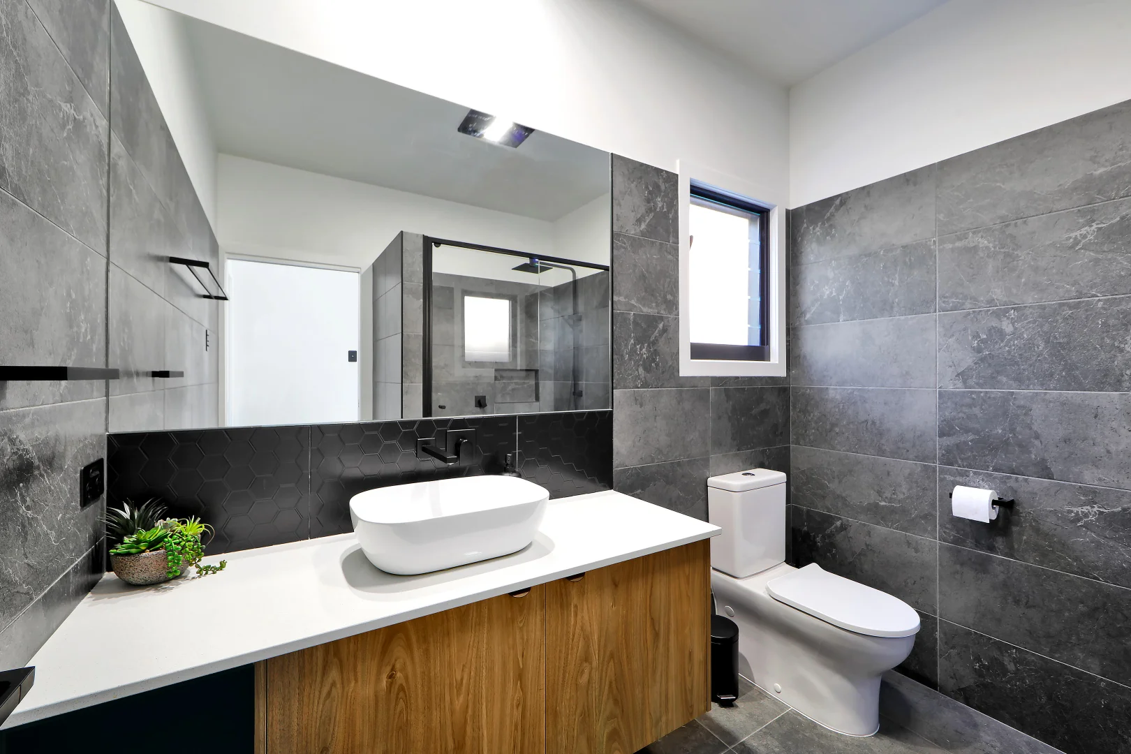 Additional image 17 of 36 Moreton Street, Toogoom QLD 4655