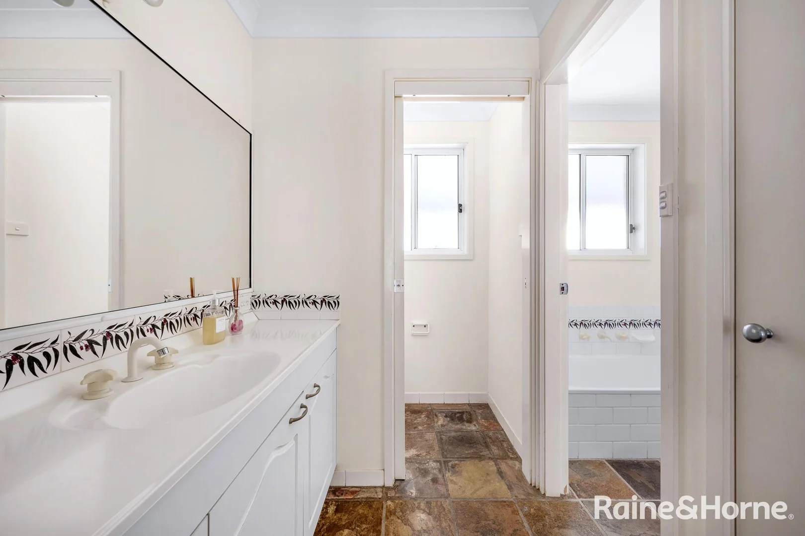 Additional image 10 of 3 Kelly Place, North Nowra NSW 2541