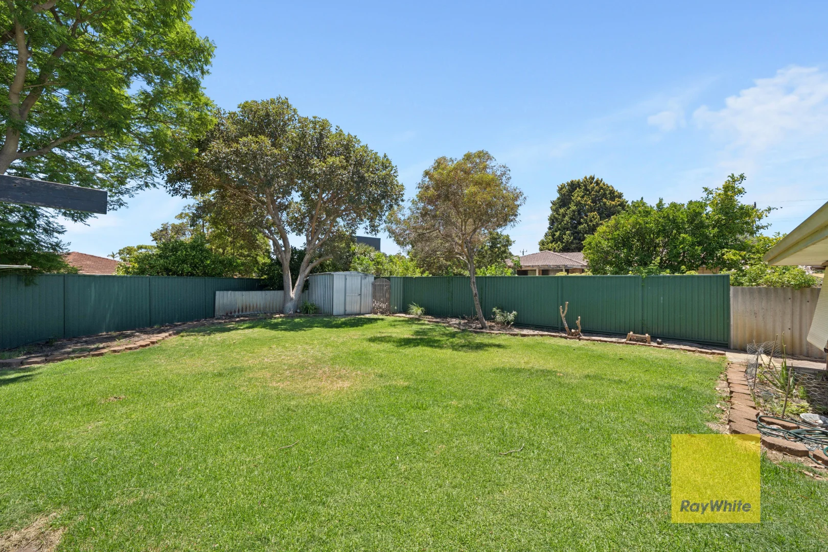 Additional image 32 of 3 Calliandra Way, Forrestfield WA 6058