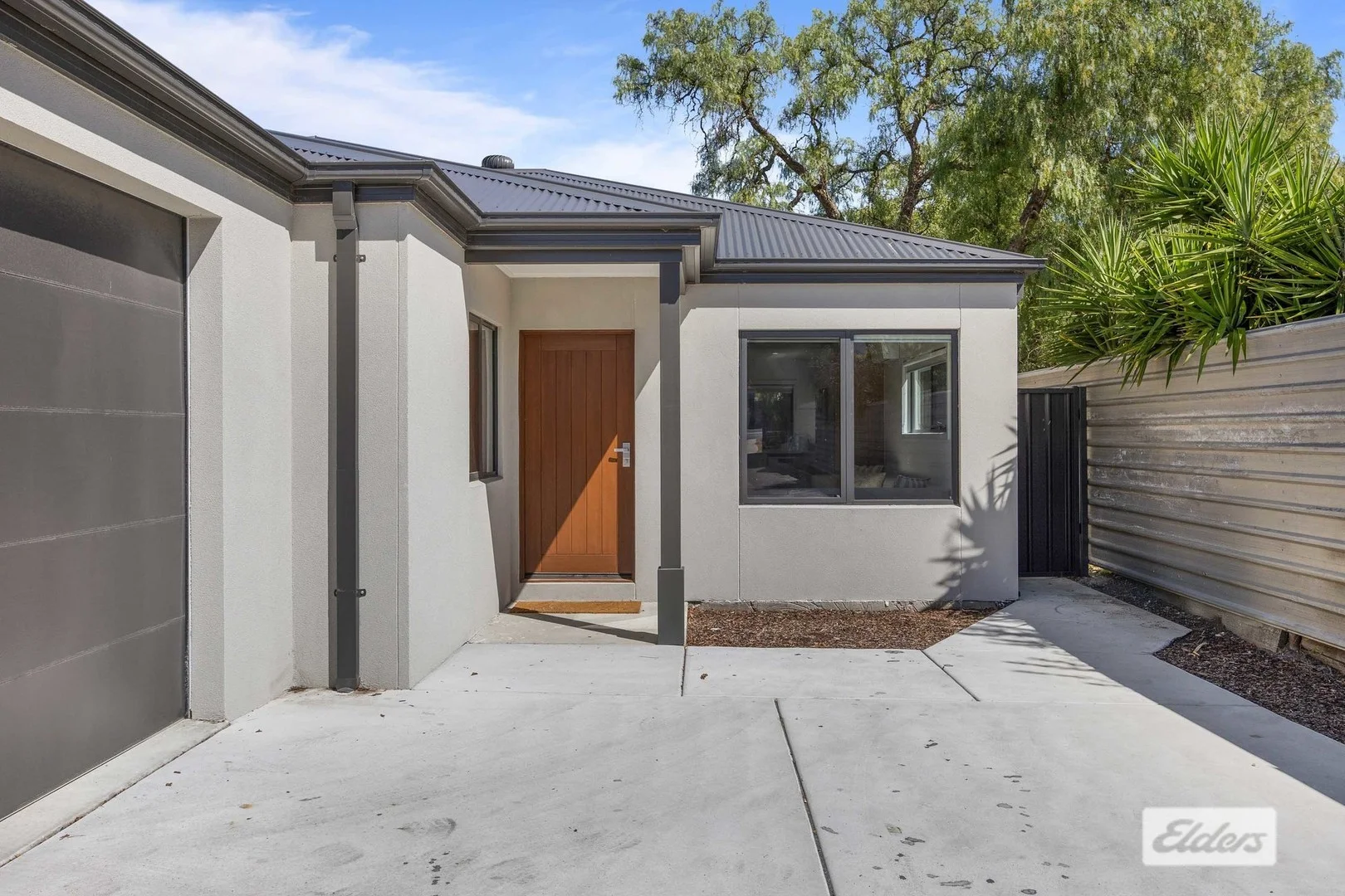 2/148 High Street, Ararat VIC 3377