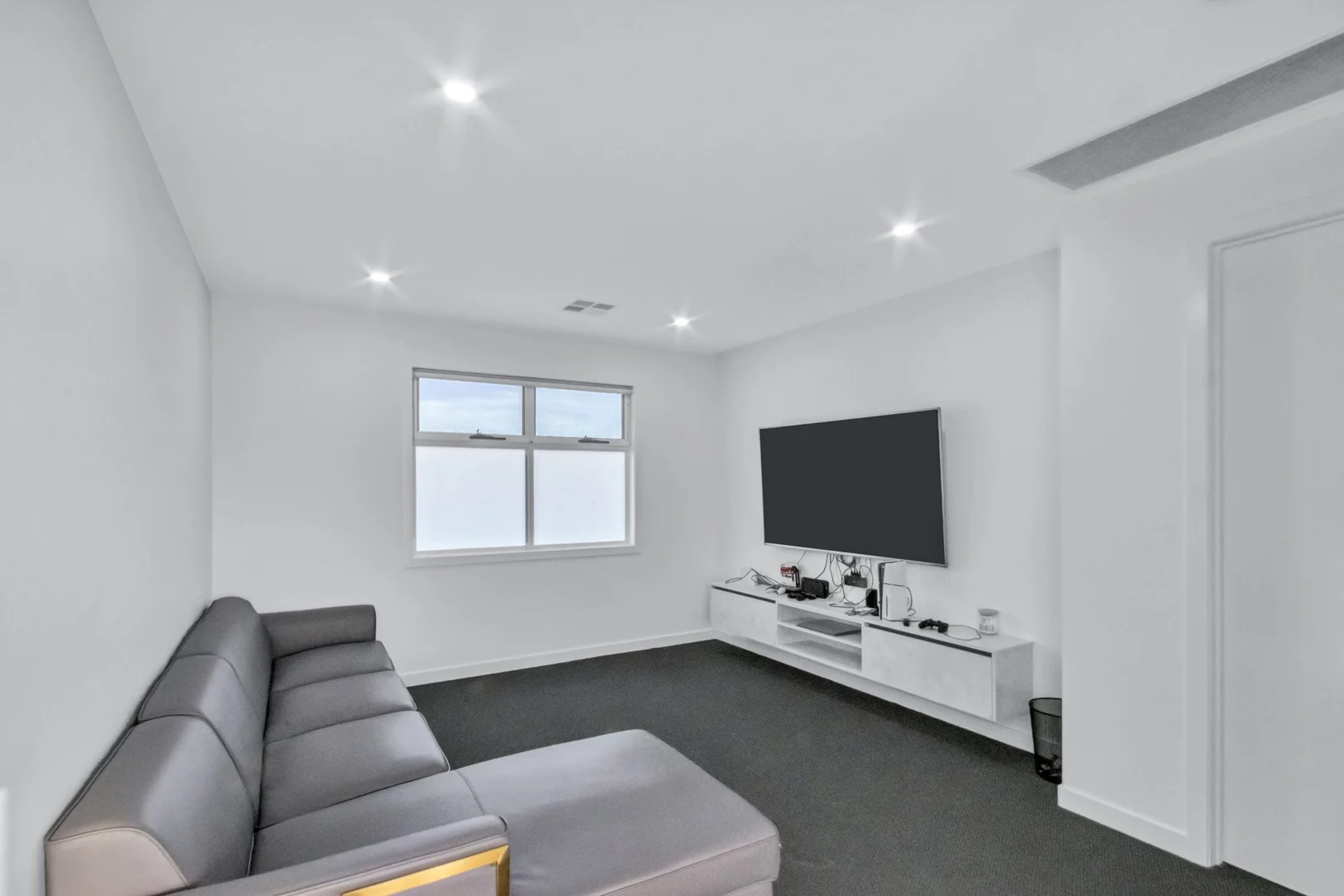 Additional image 24 of 8 Zaatar Street, Mickleham VIC 3064