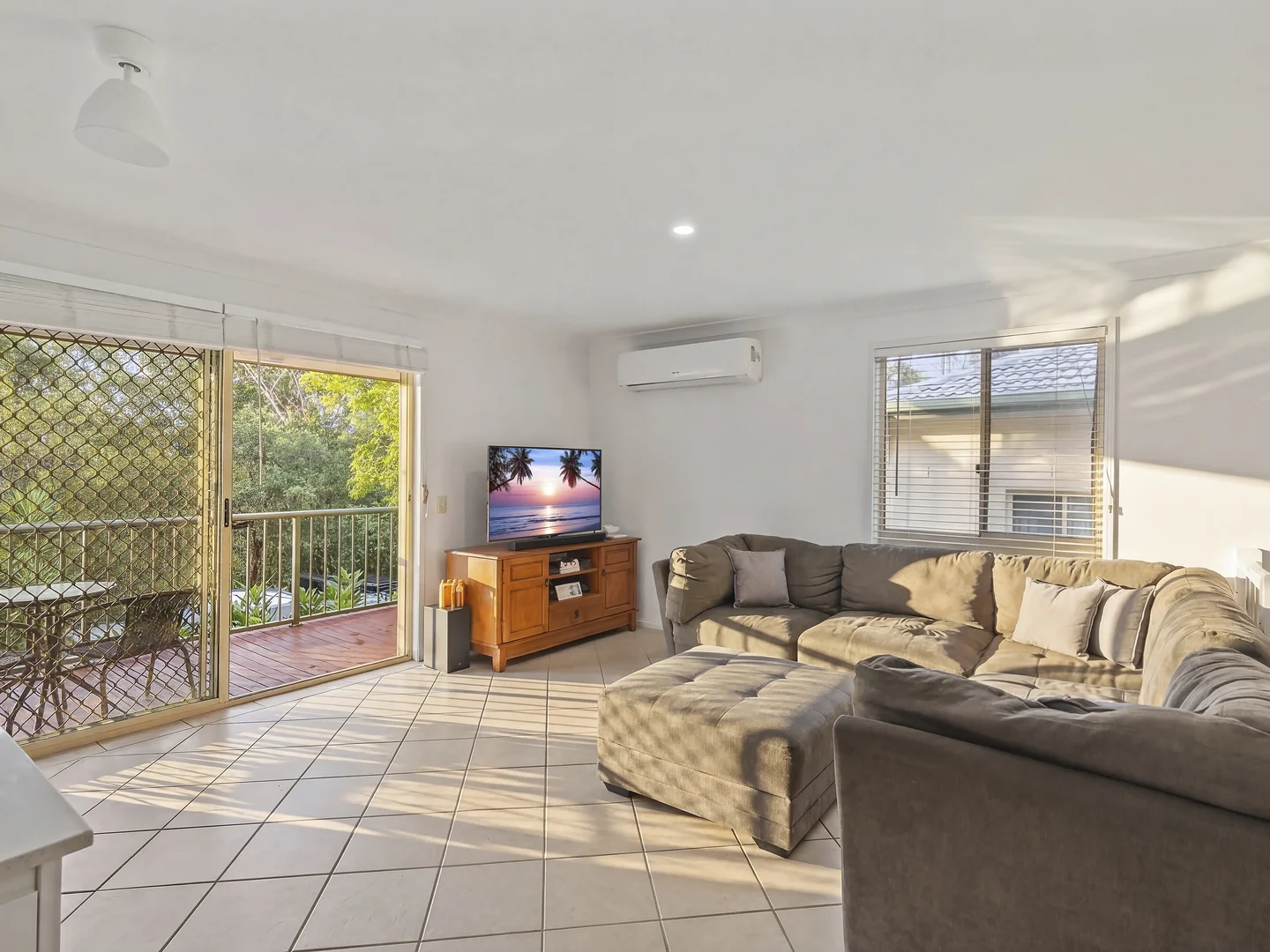 Additional image 14 of 5/15 Simpsons Road, Elanora QLD 4221