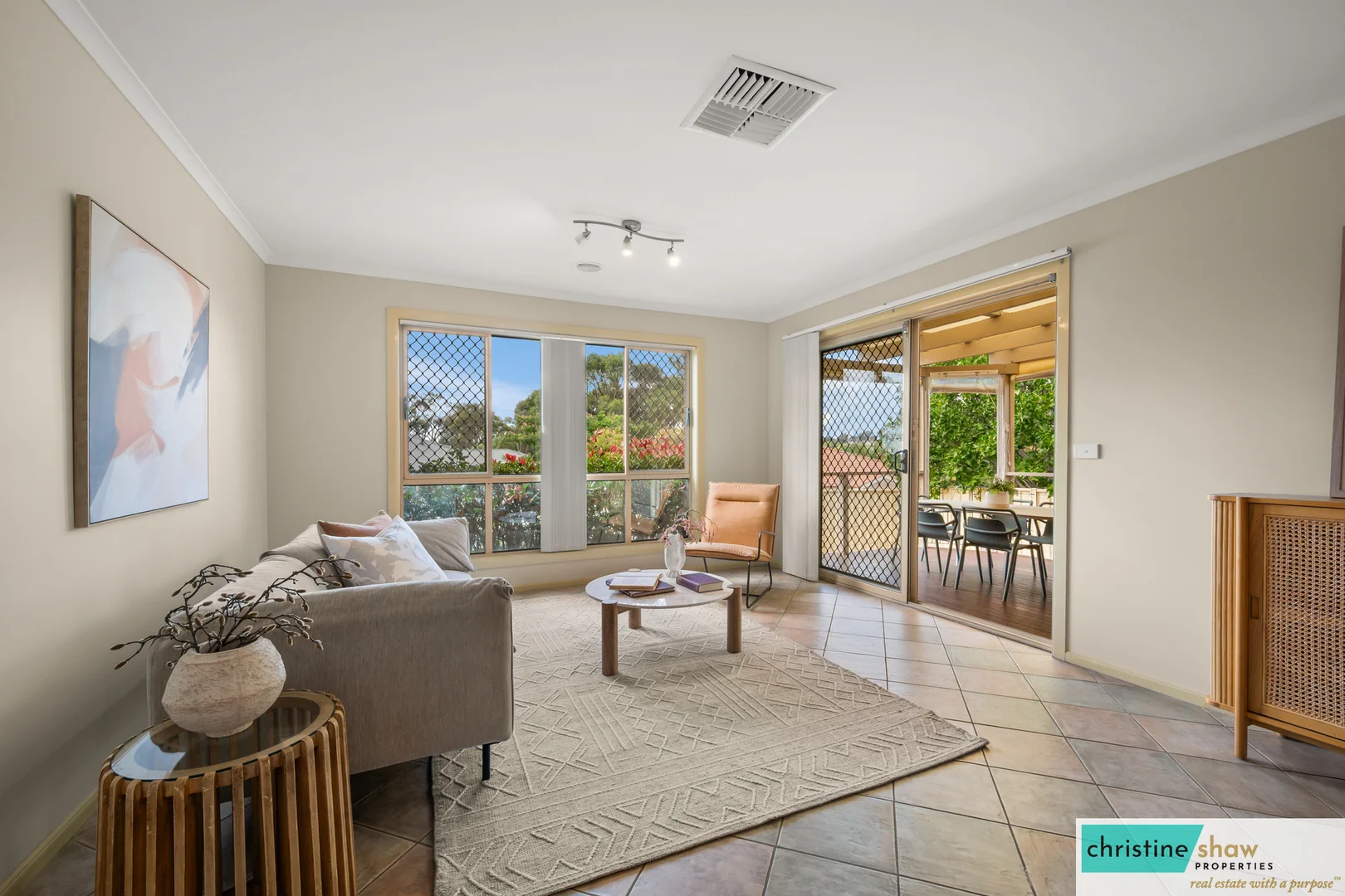 Additional image 10 of 3 Colverwell Crescent, Jerrabomberra NSW 2619