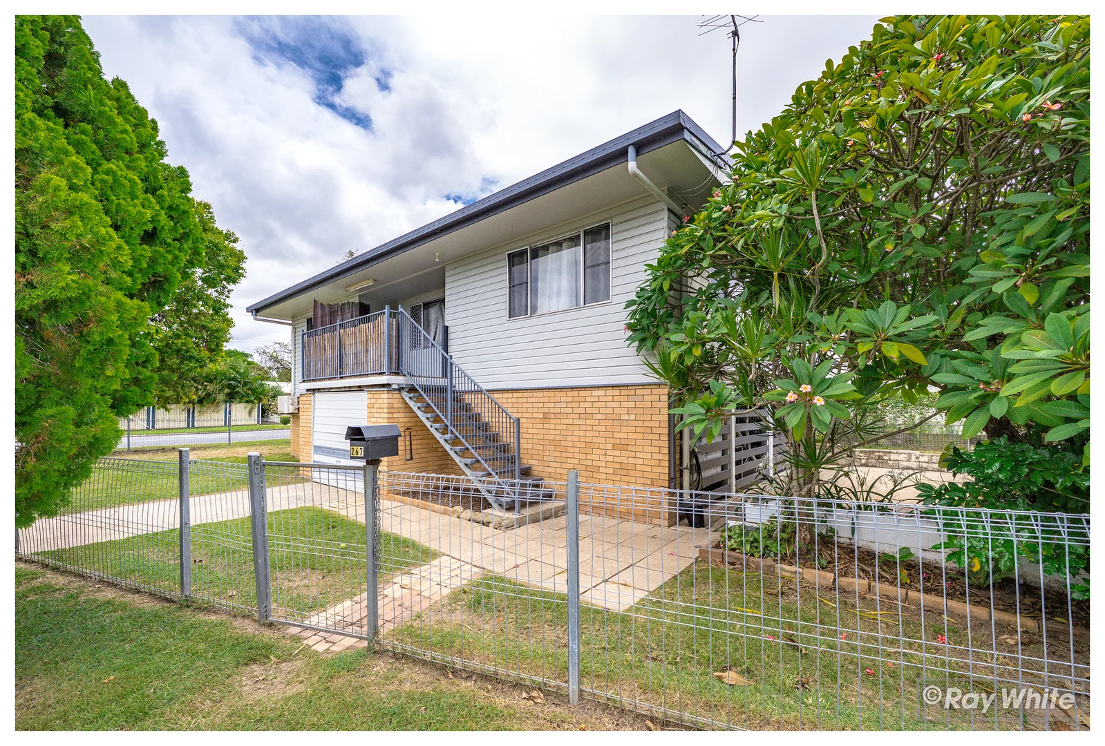 Additional image 28 of 267 Elphinstone Street, Koongal QLD 4701