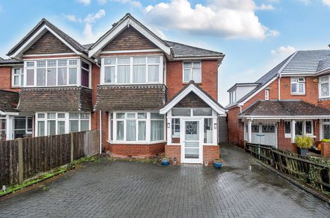 Winchester Road, Upper Shirley, Southampton, Hampshire SO16