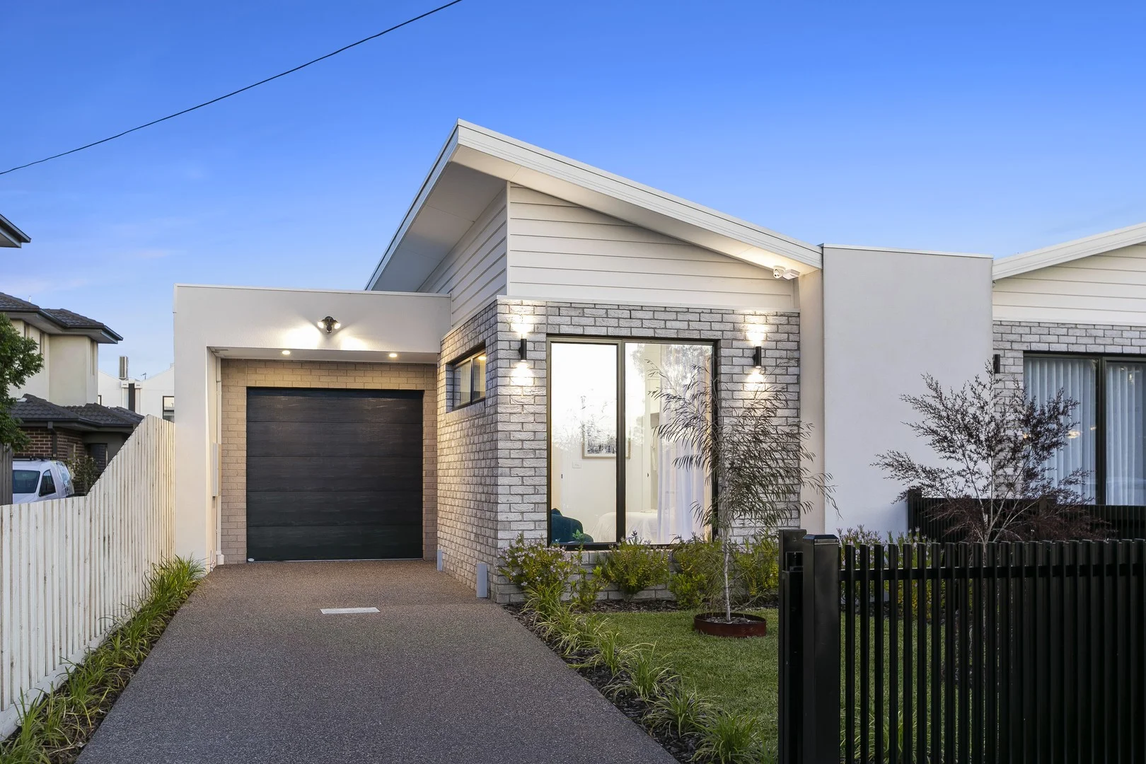 4b Collins Avenue, Altona North VIC 3025
