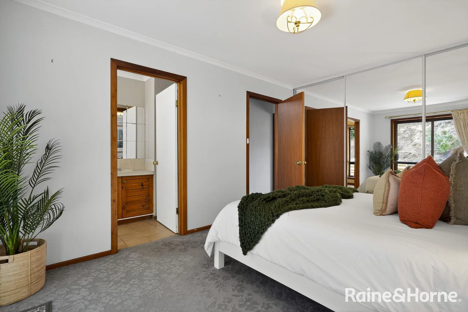 Additional image 22 of 75 Mountain Road, Allens Rivulet TAS 7150