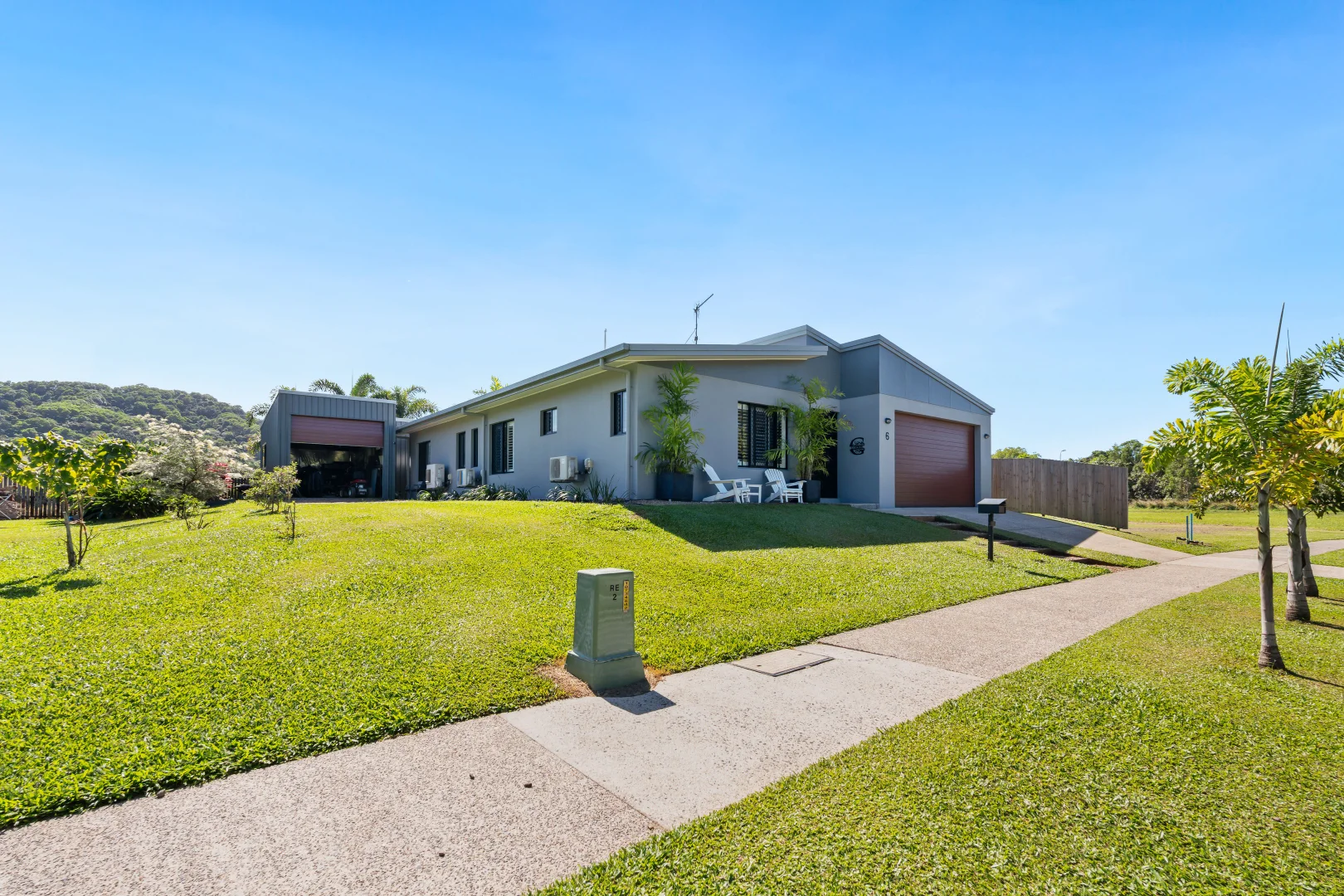 Additional image 19 of 6 Reef St, Wongaling Beach QLD 4852