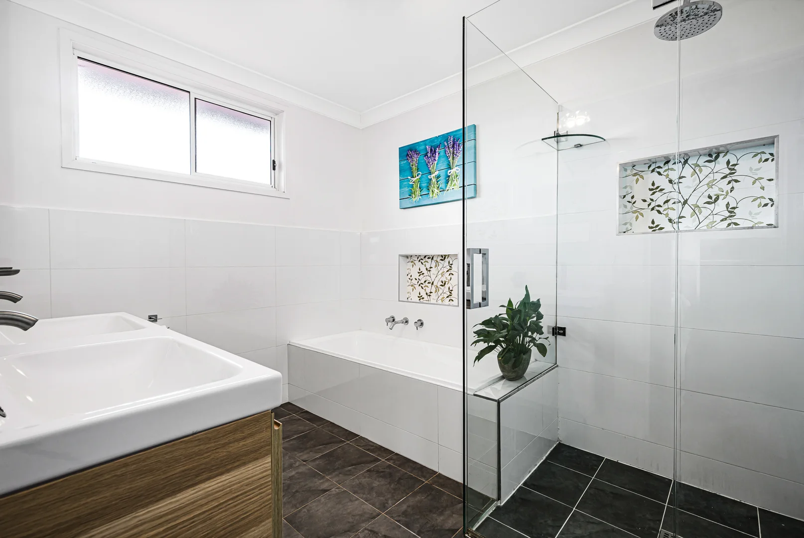 Additional image 11 of 36 Glenfern Crescent, Bossley Park NSW 2176