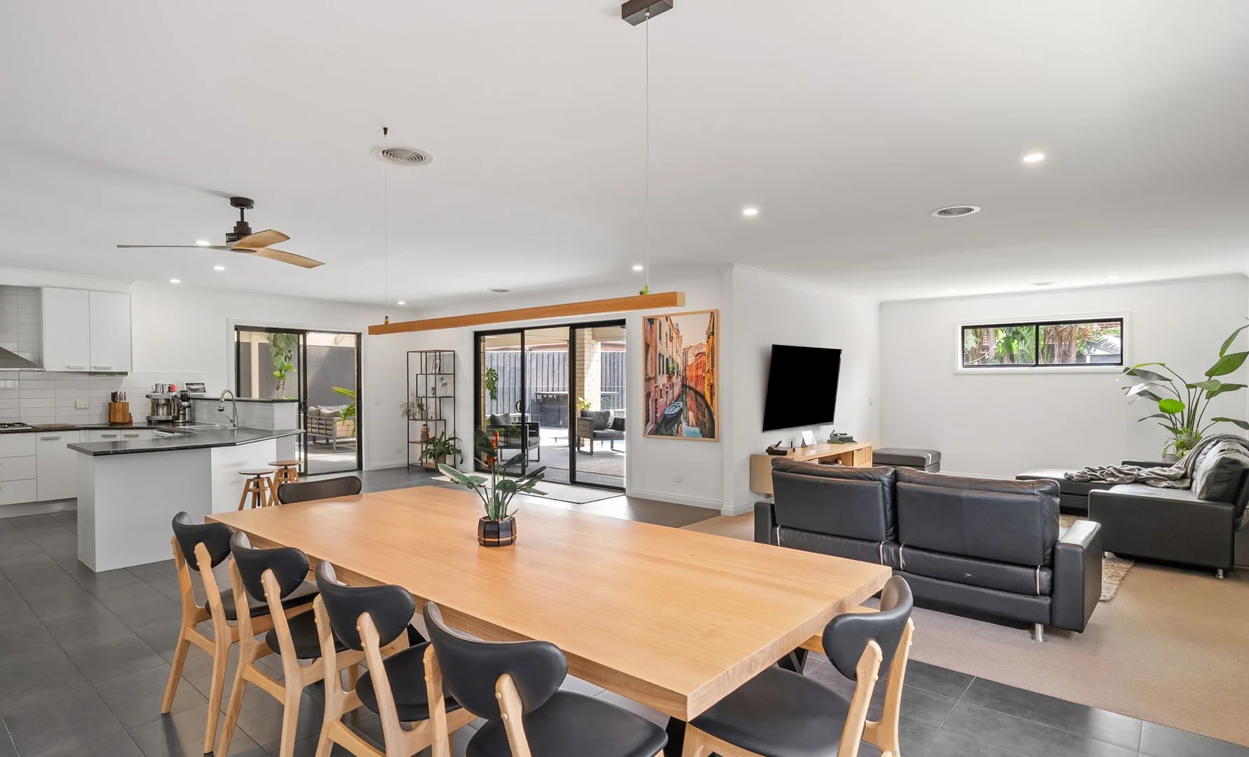 Additional image 6 of 46 George Street, Taylors Hill VIC 3037