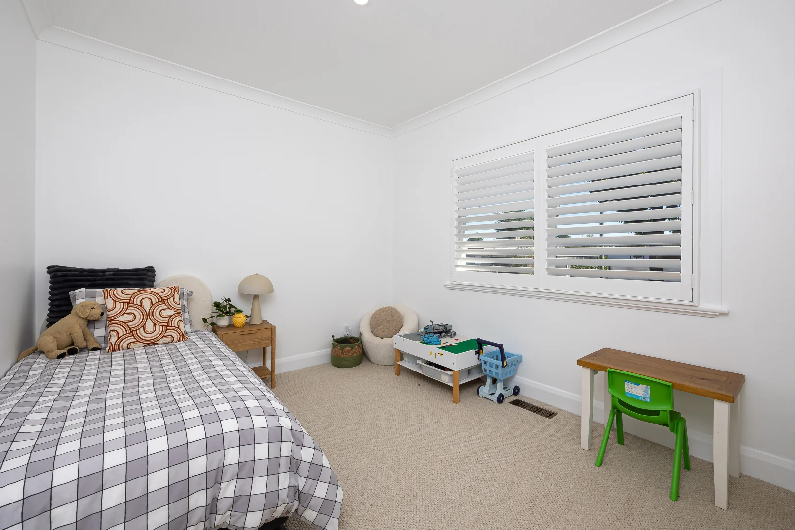 Additional image 11 of 2 Charleville Road, Turvey Park NSW 2650