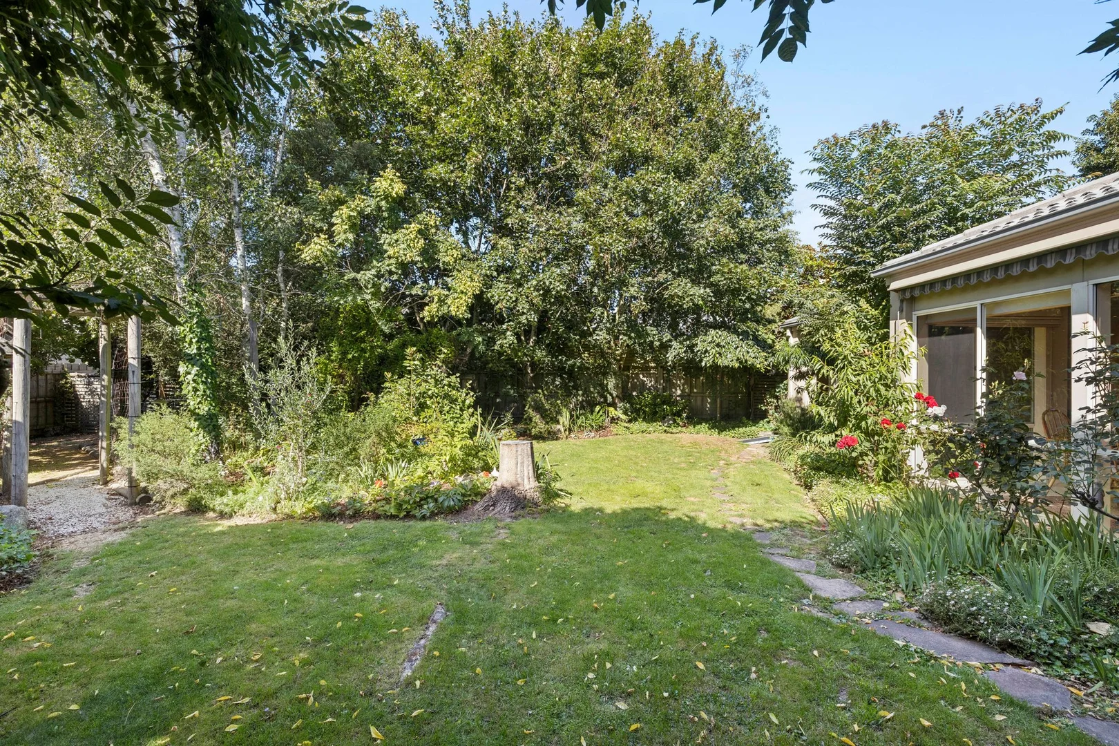 Additional image 12 of 2 Roxanne Court, Woodend VIC 3442