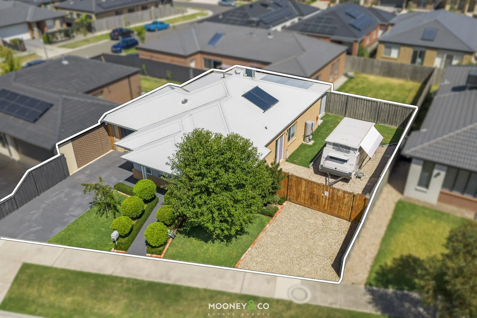 25 Gemma Street, Cranbourne East VIC 3977