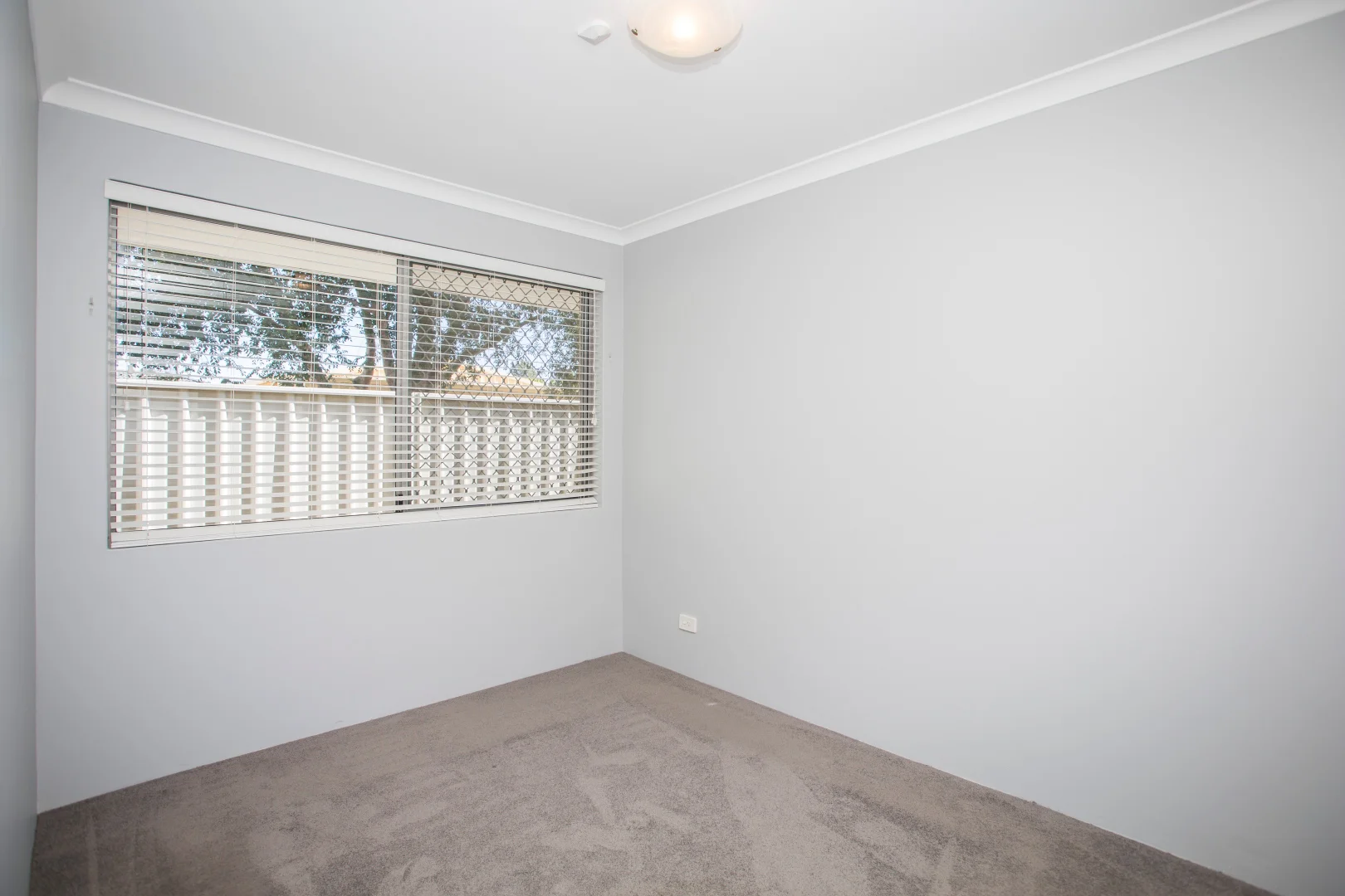 Additional image 5 of 28 Carpenteria Cres, Kenwick WA 6107