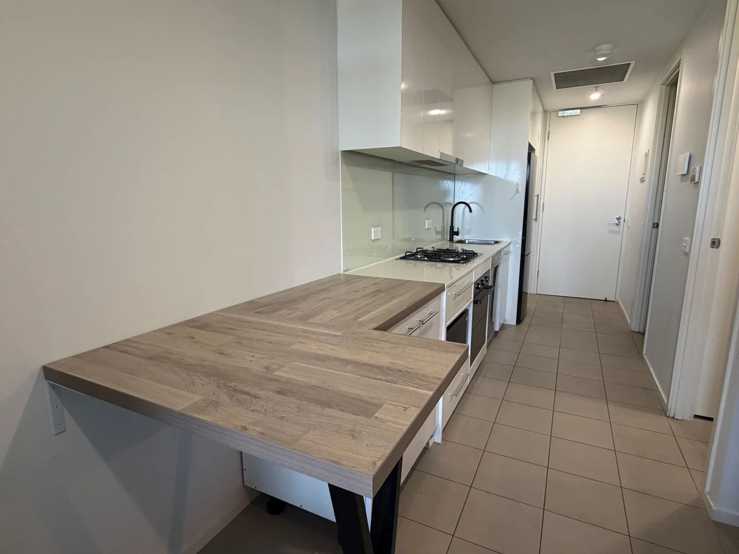 Additional image 3 of 1208/18 Mt Alexander Rd, Travancore VIC 3032