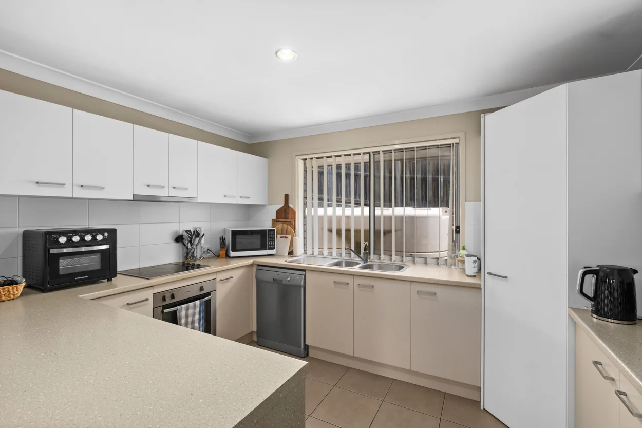 Additional image 2 of 8 Mountain View Drive, Oakey QLD 4401