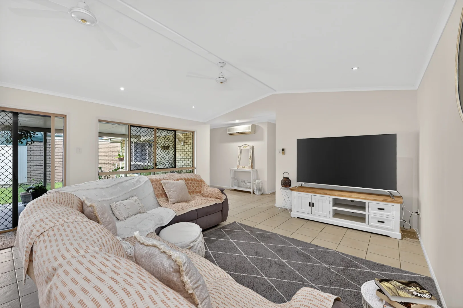 Additional image 2 of 13 Heritage Close, Kirwan QLD 4817