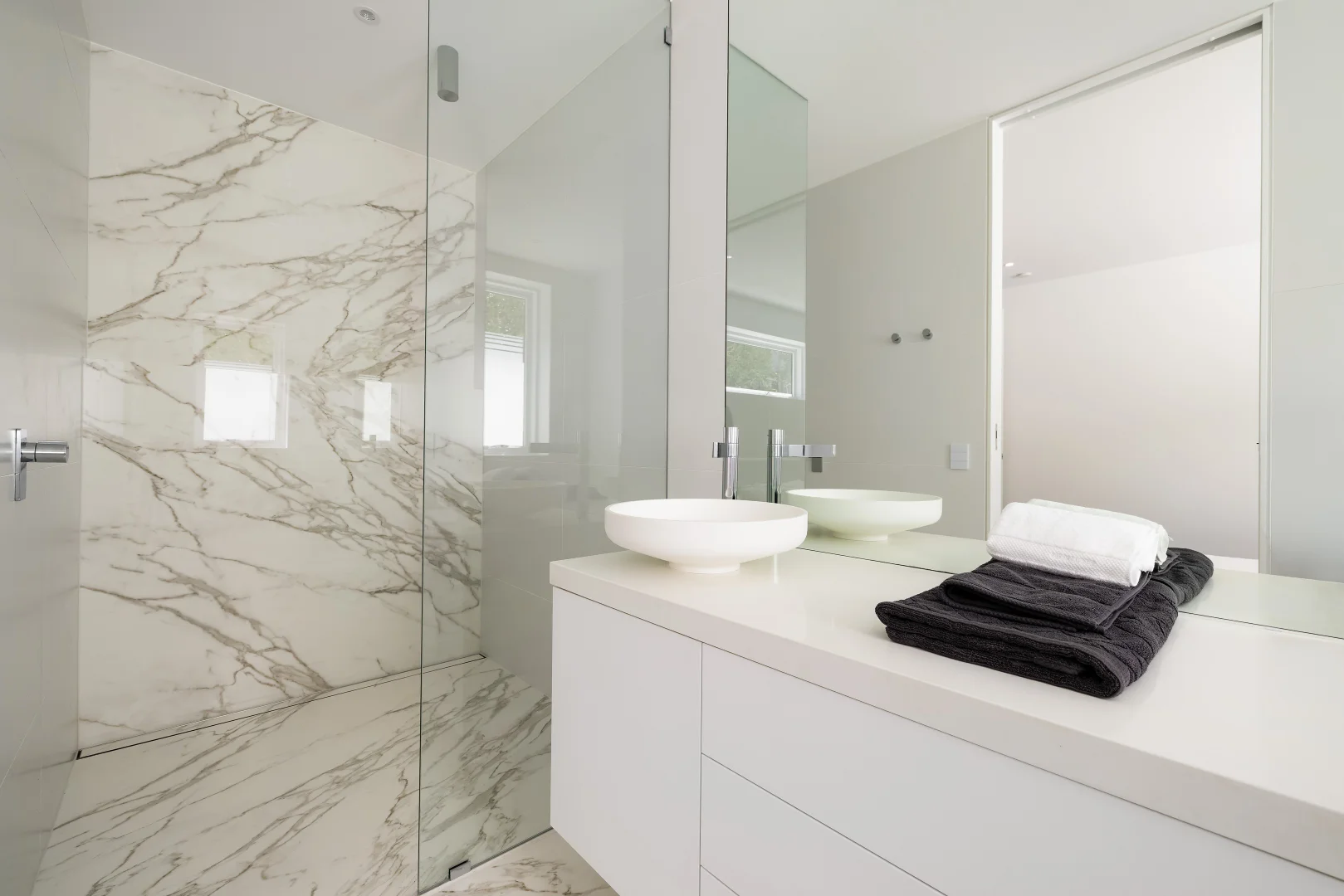 Additional image 26 of 46 Woodroffe Avenue, Main Beach QLD 4217