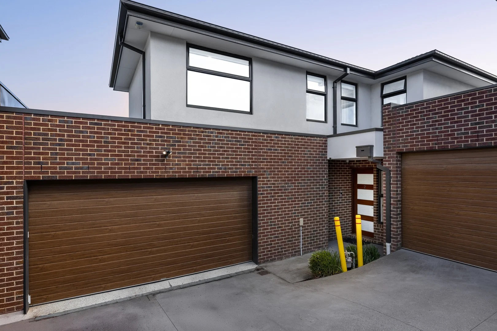 Additional image 2 of 2/2 Yangoora Court, Mount Waverley VIC 3149
