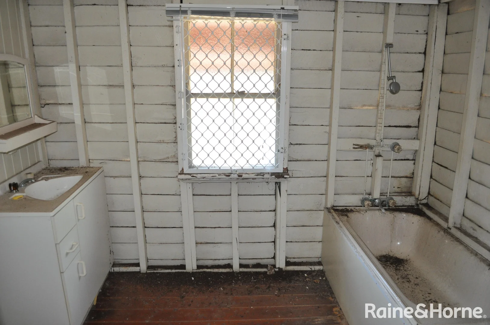 Additional image 10 of 169 Auckland Street, Gladstone Central QLD 4680