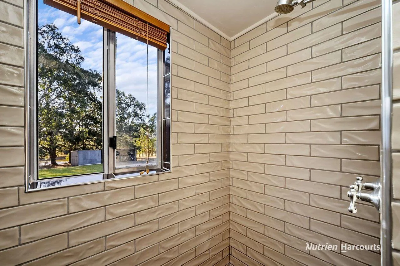 Additional image 13 of 810 Coojar Lane, Tarrayoukyan VIC 3315