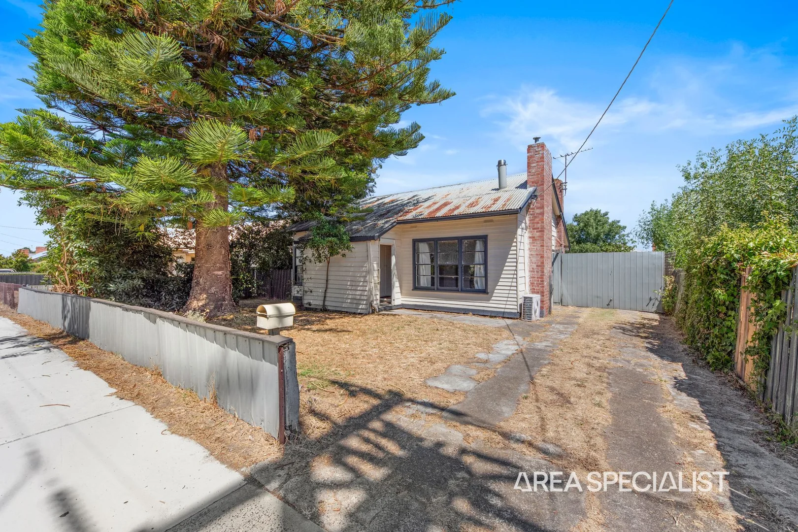 Additional image 20 of 2 Sybella Avenue, Koo Wee Rup VIC 3981