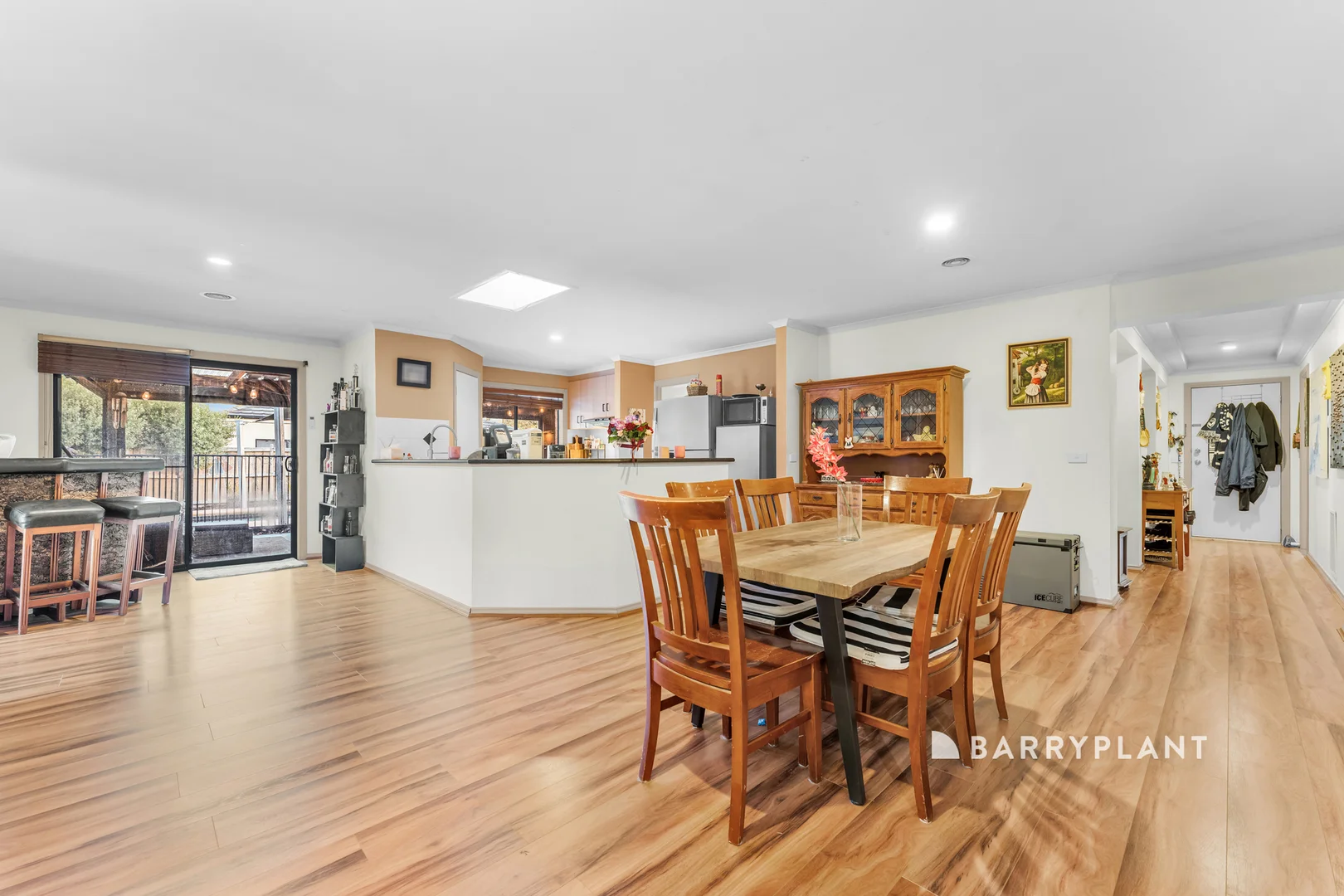 Additional image 7 of 4 Burgundy Way, Narre Warren South VIC 3805